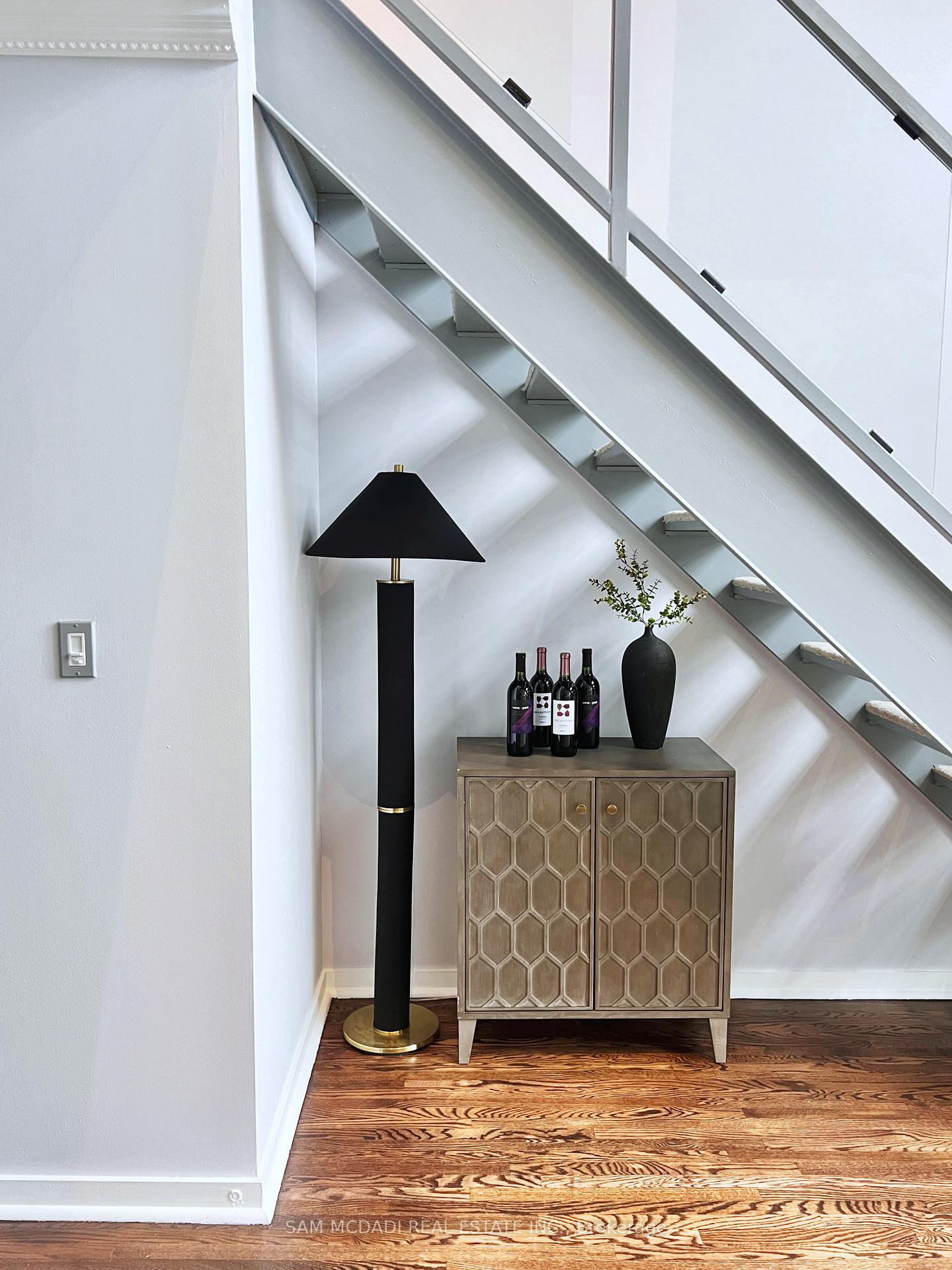 2 Bedrooms Condo at 250 Manitoba, Toronto For sale