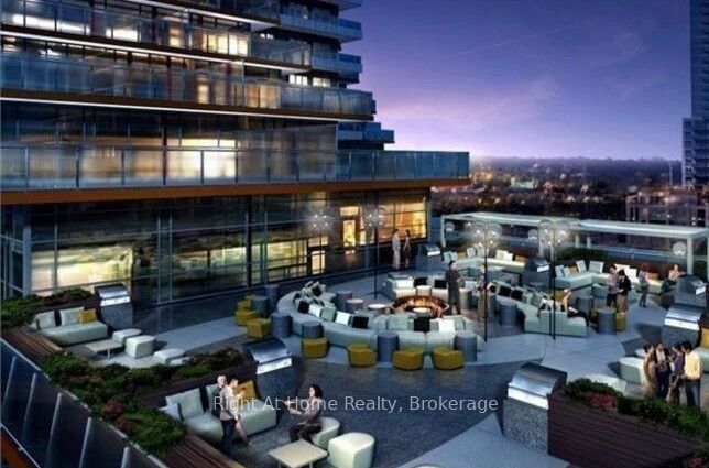 20 Shore Breeze Drive, #310