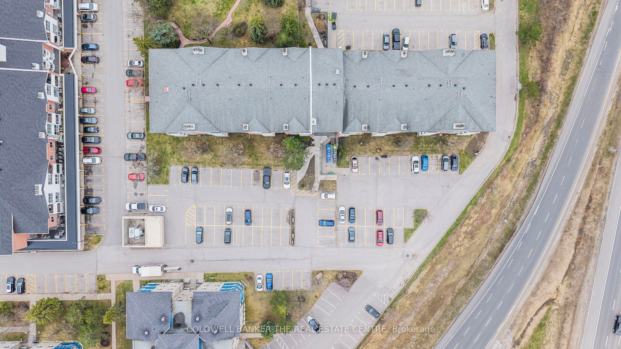 #B08 - 126 Bell Farm Road, Barrie, ON L4M 6J3