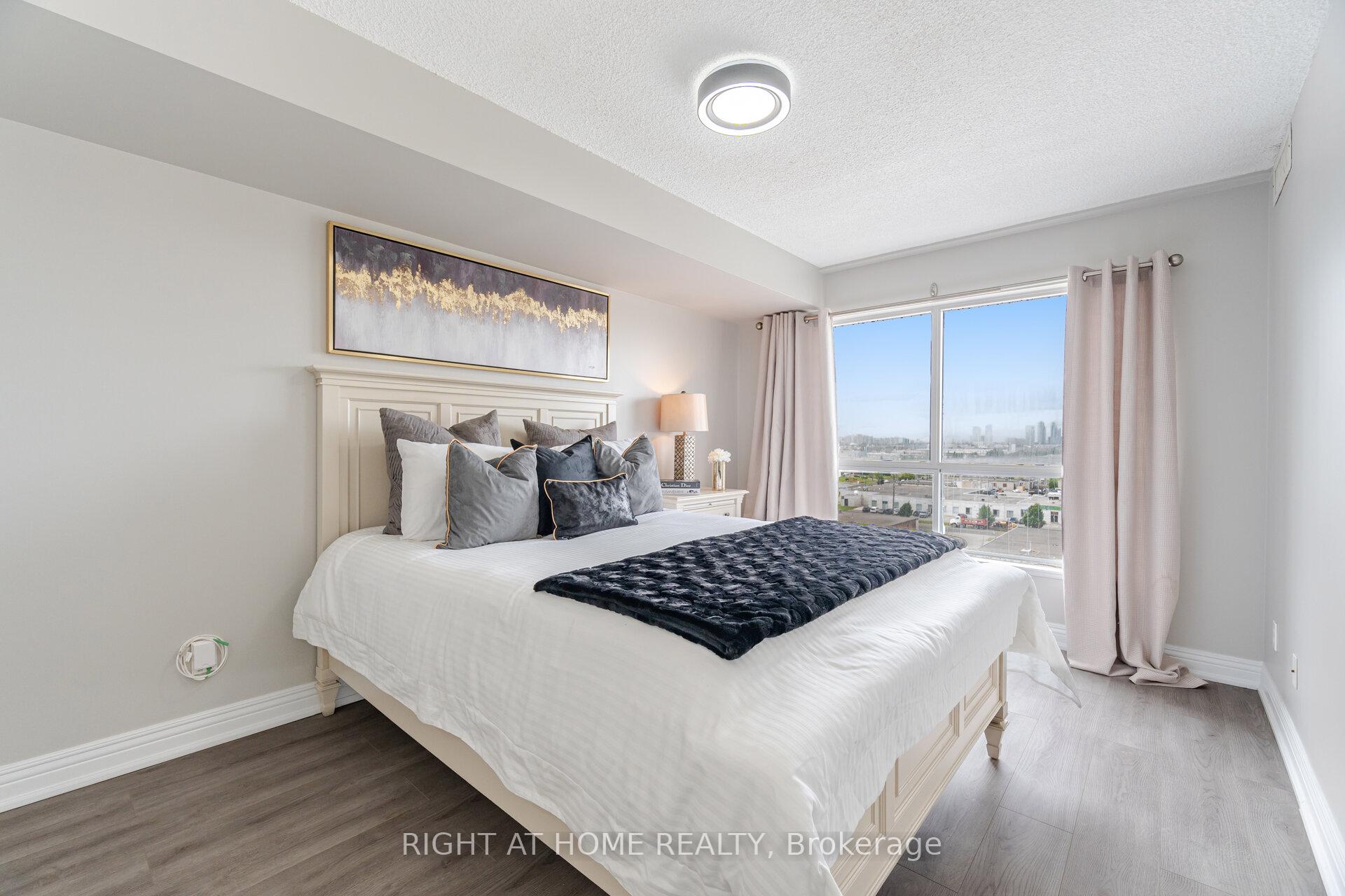 2 Bedrooms Condo at 1470 Midland, Toronto For sale