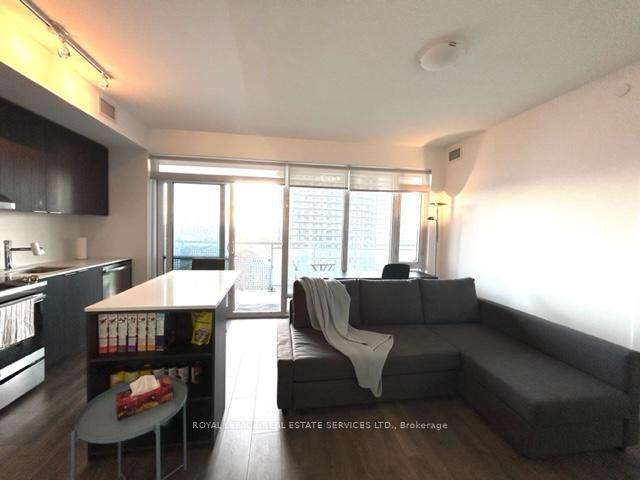 2 Bedrooms Condo at 2520 Eglinton, Mississauga For sale