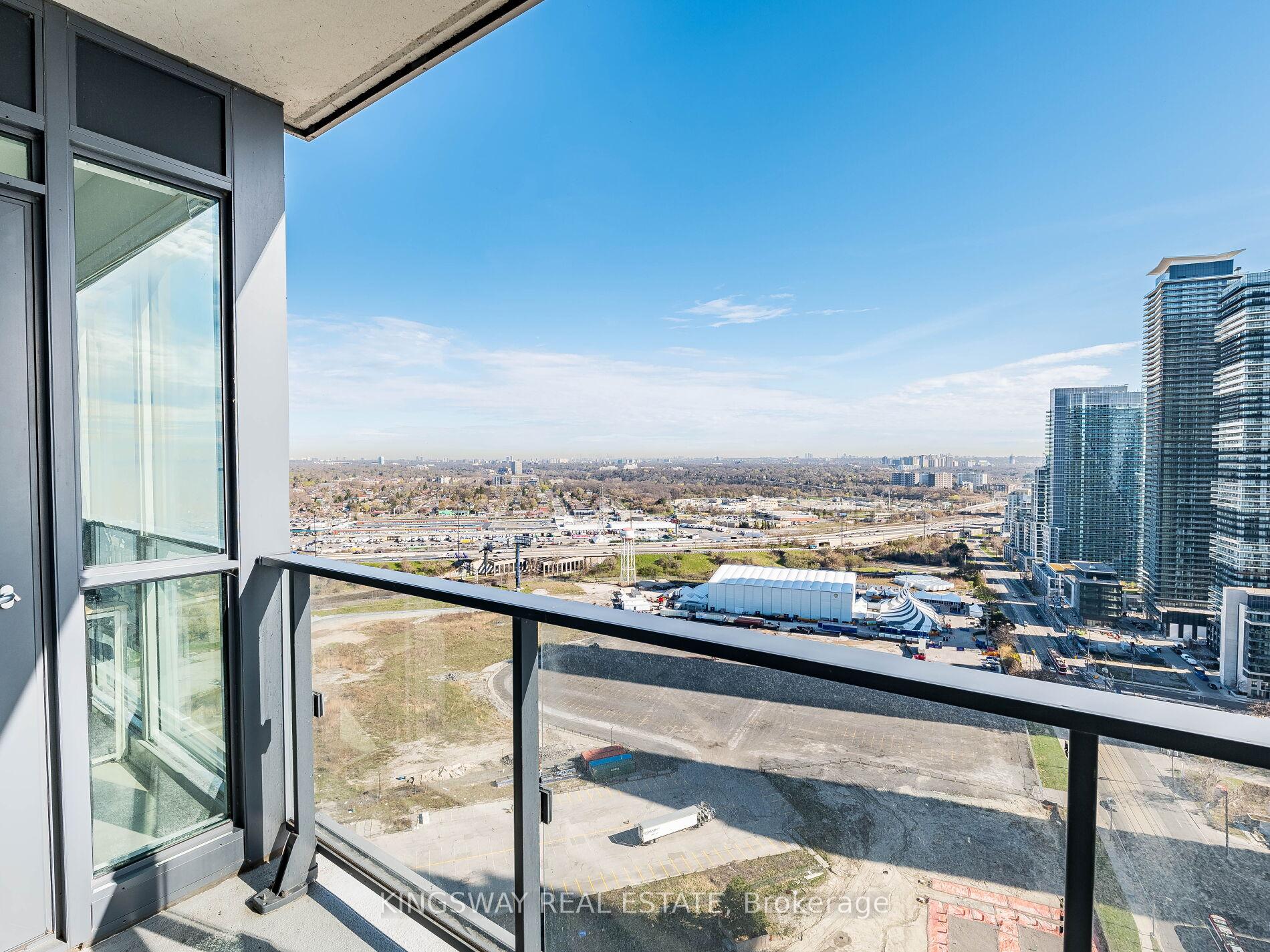 2 Bedrooms Condo at 2200 Lakeshore,  Toronto For sale