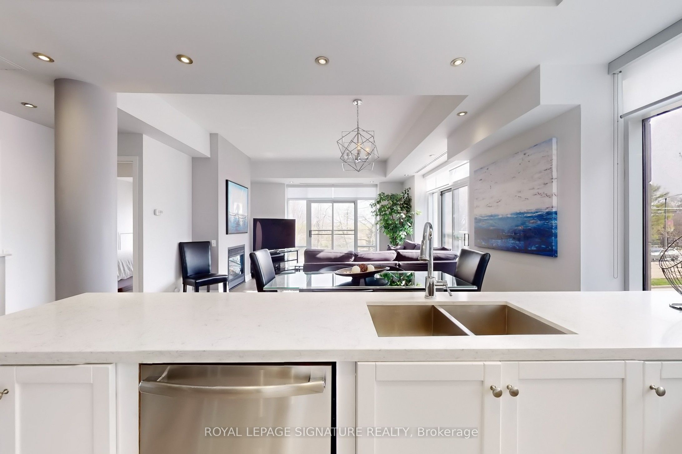 500 Queens Quay W, #102E Upper