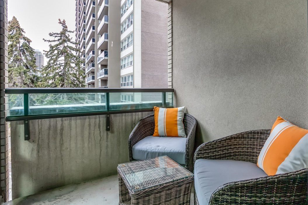 88 Broadway Avenue 316