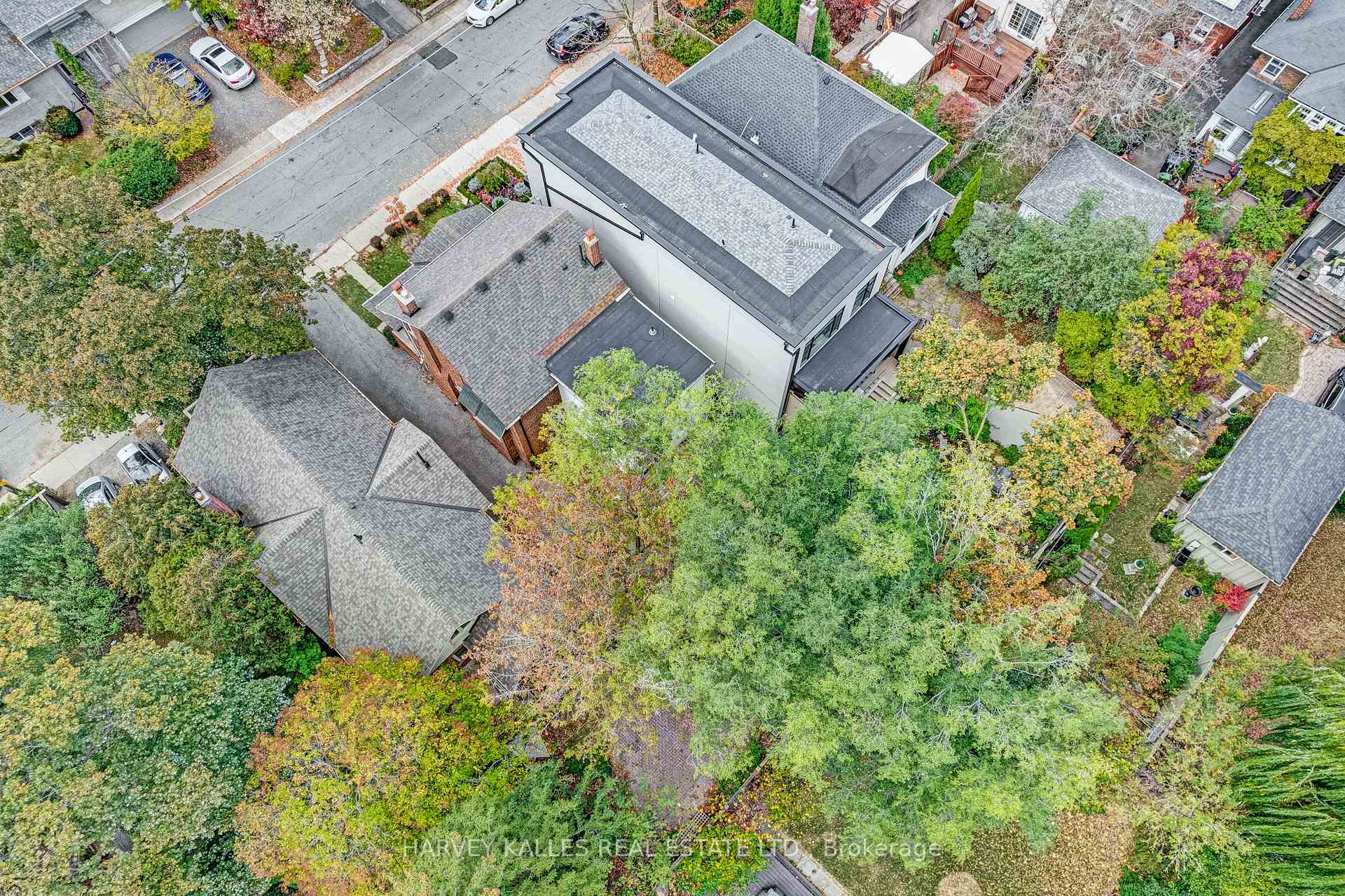 311 Rosewell Avenue