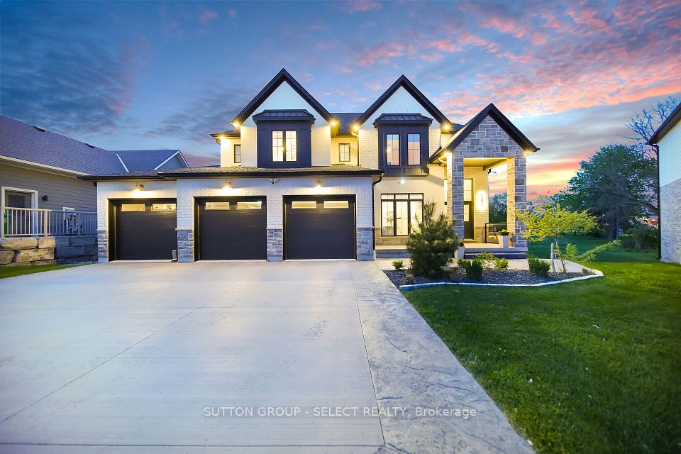 48 ROYAL