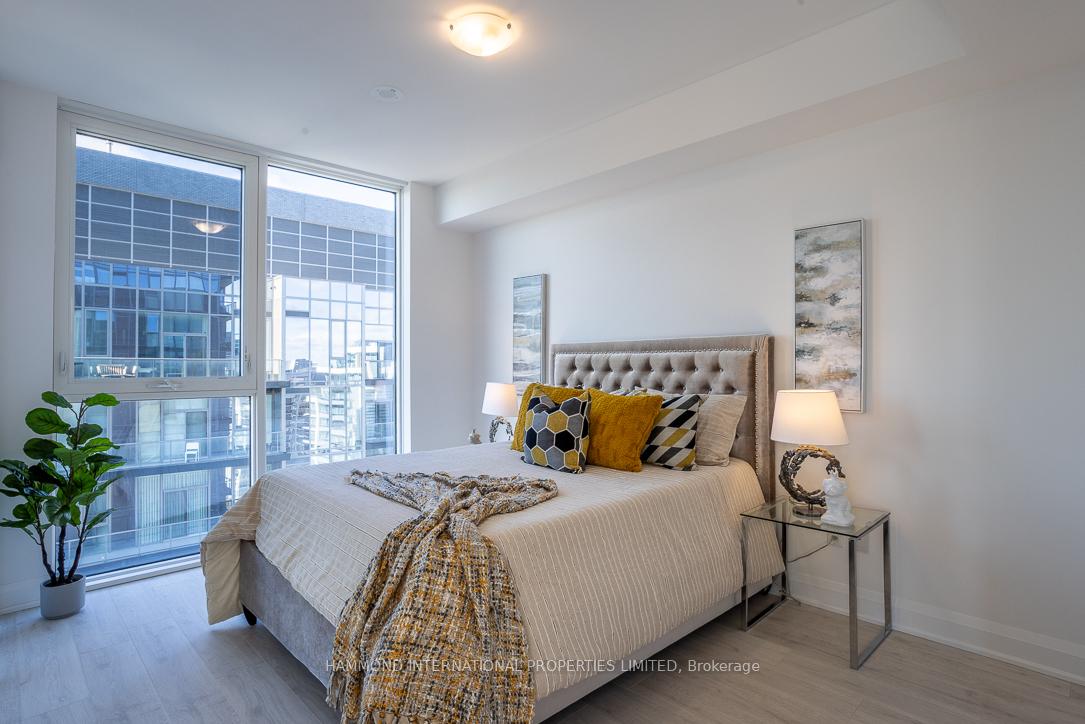 4 Bedrooms Condo at 20 Gatineau,  Vaughan For sale
