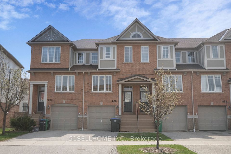 858 Scollard