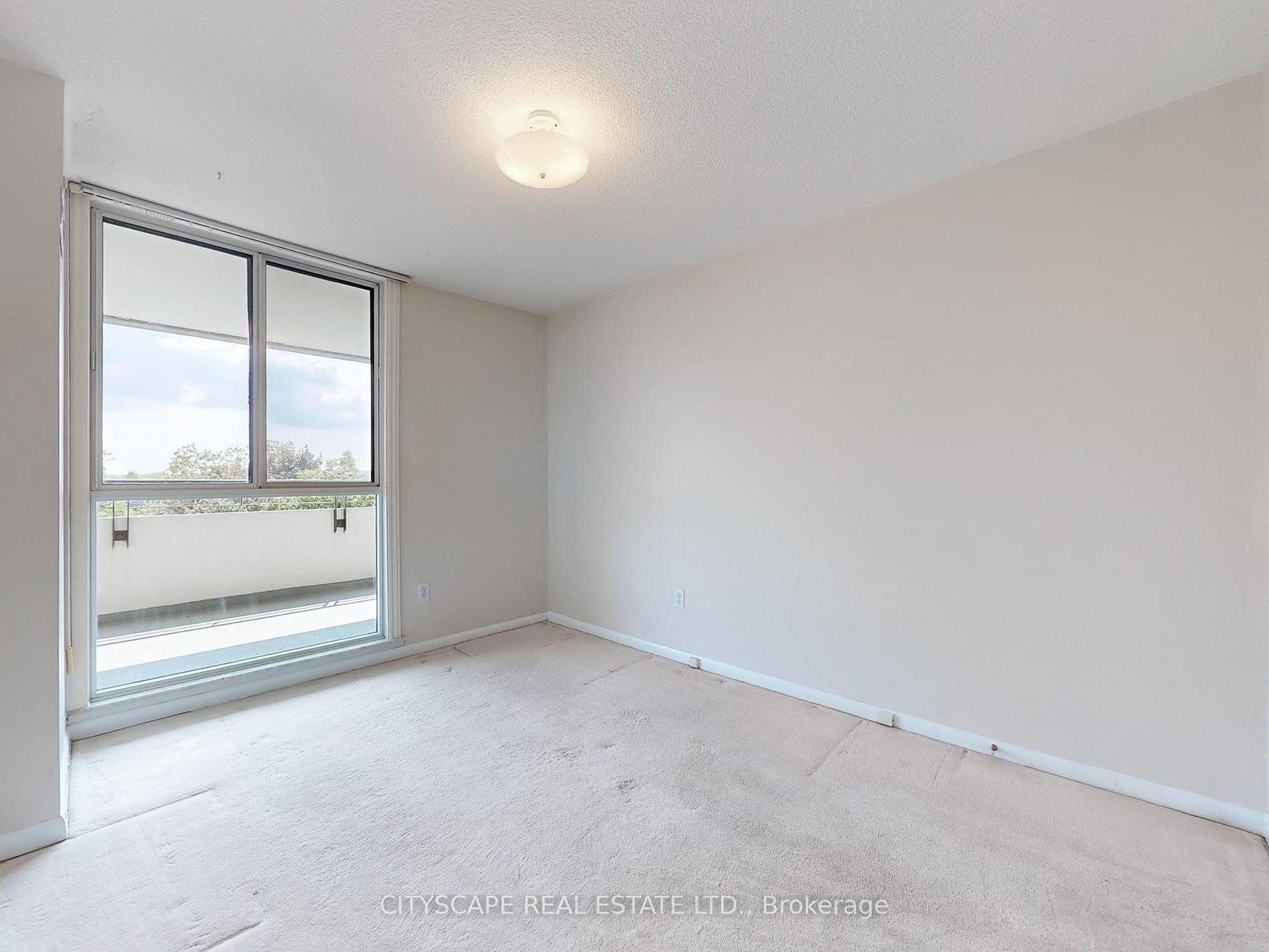 2 Bedrooms Condo at 1320 Mississauga Valley, Mississauga For sale
