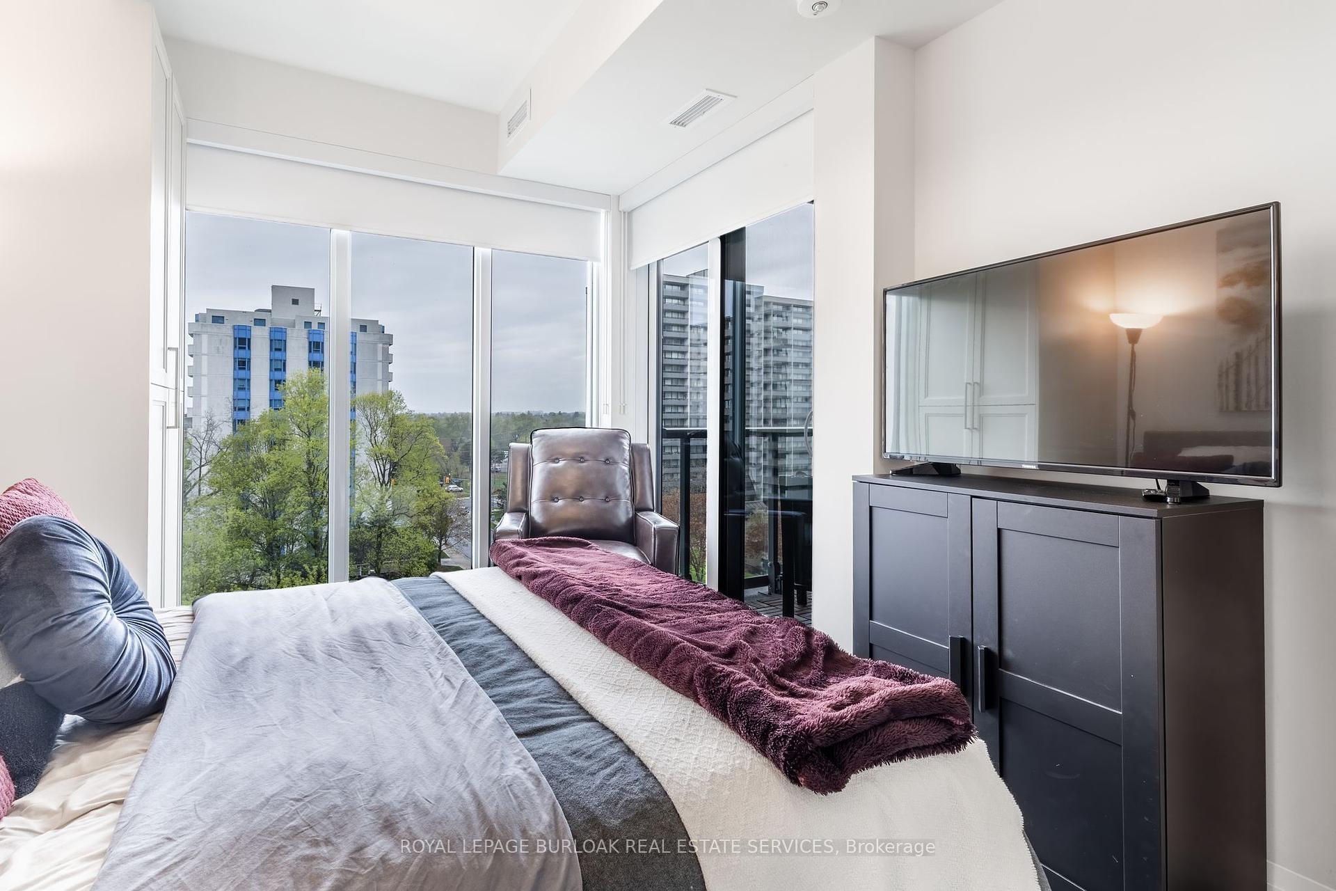 1 Bedroom Condo at 500 Brock, Burlington For sale