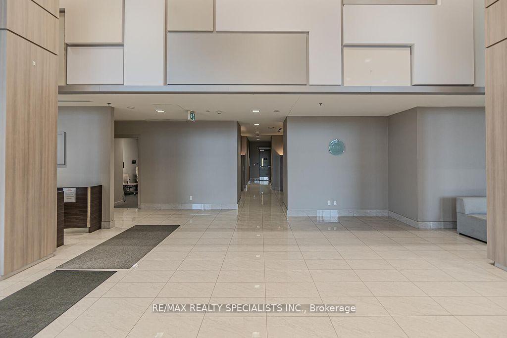 1 Bedroom Condo at 2087 Fairview, Burlington For sale