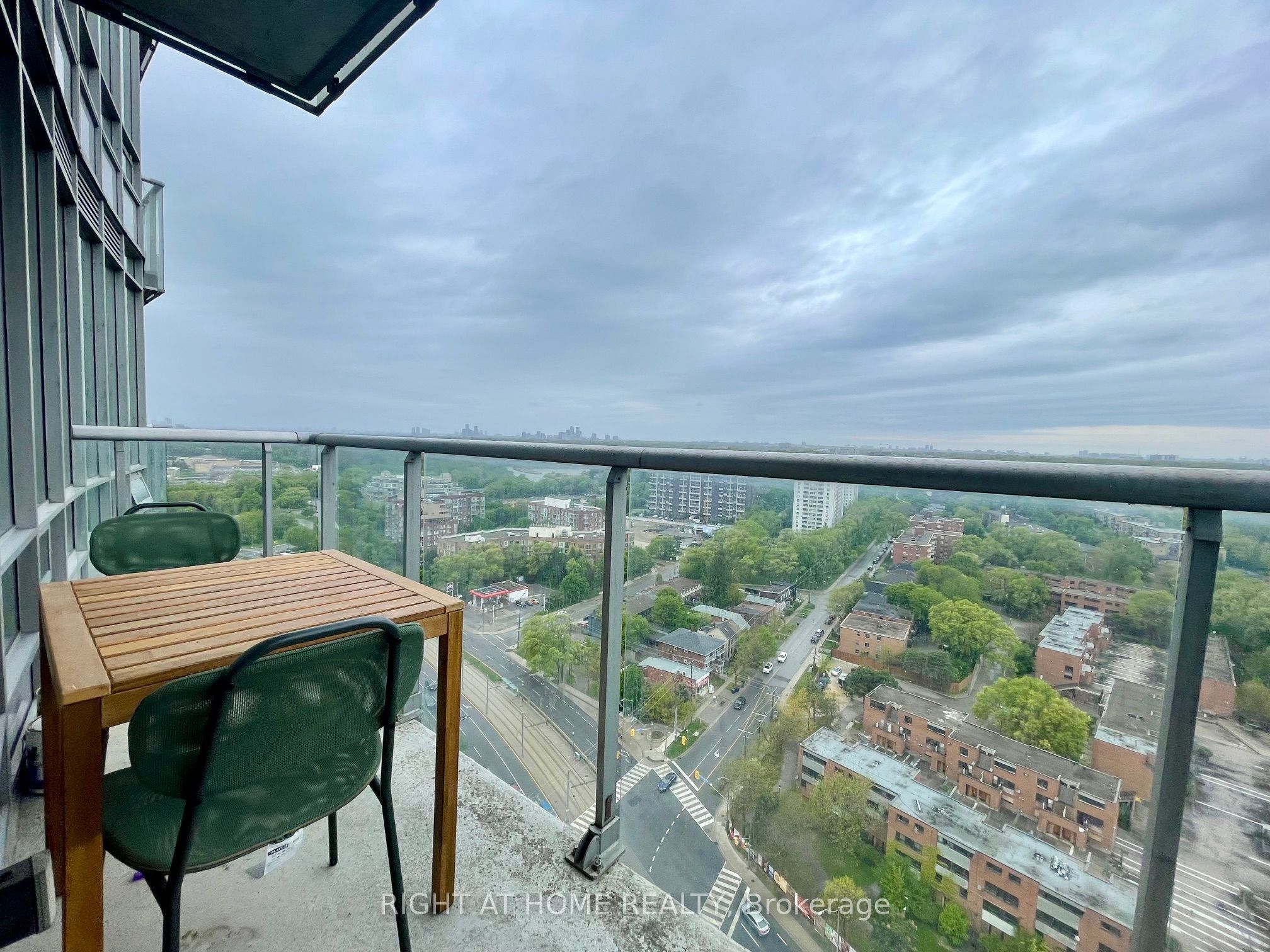 15 Windermere Avenue, #2303
