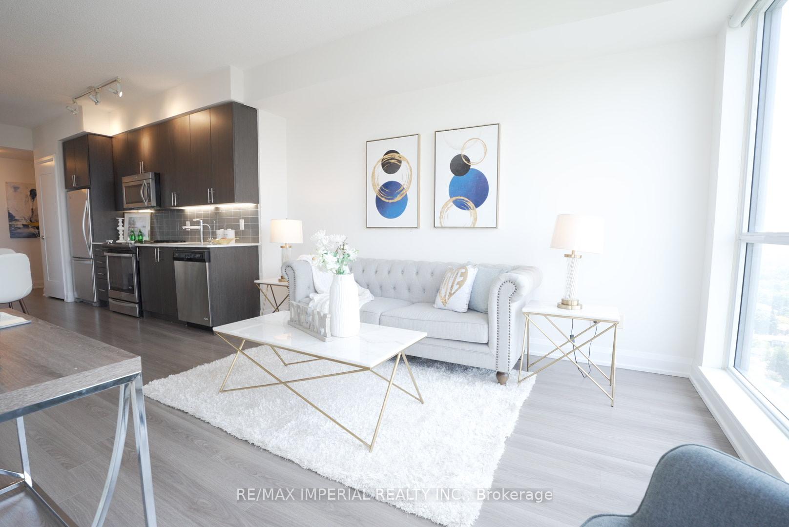 2 Bedrooms Condo at 18 Graydon Hall, Toronto For sale