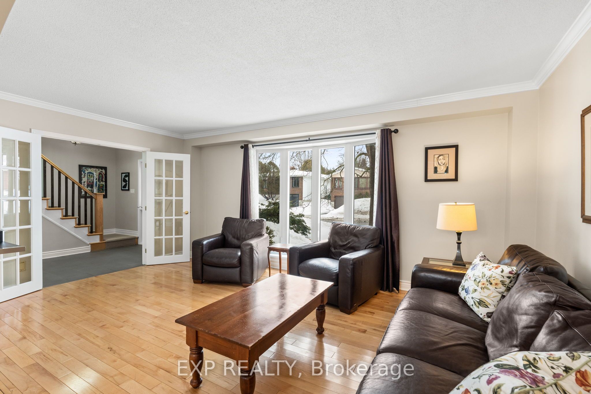 111 Larkin Drive, Barrhaven, ON K2J 1C2