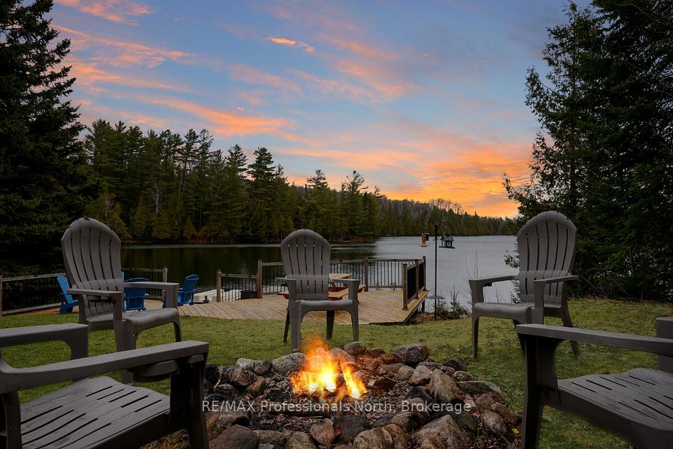1432 Clement Lake