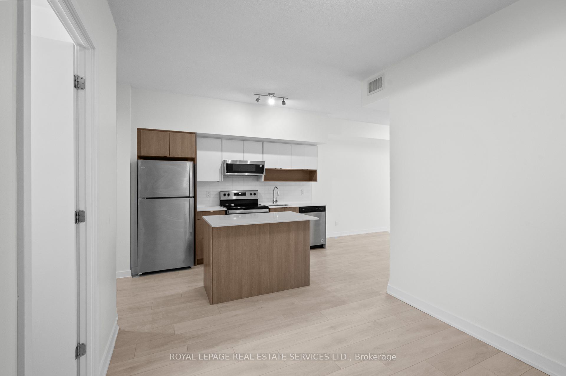 1 Bedroom Condo at 1117 Cooke, Burlington For sale