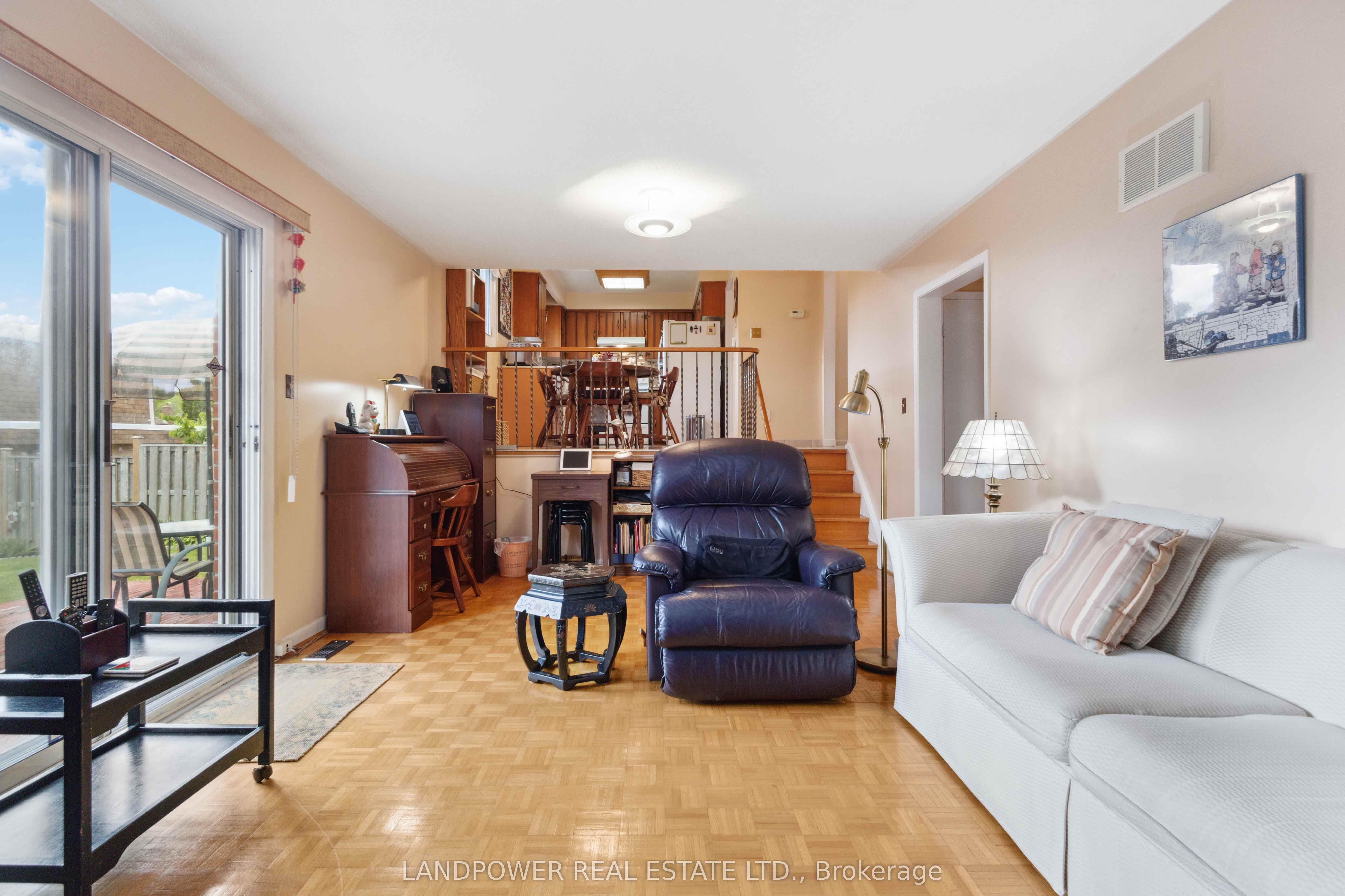 851 Huntingwood Drive