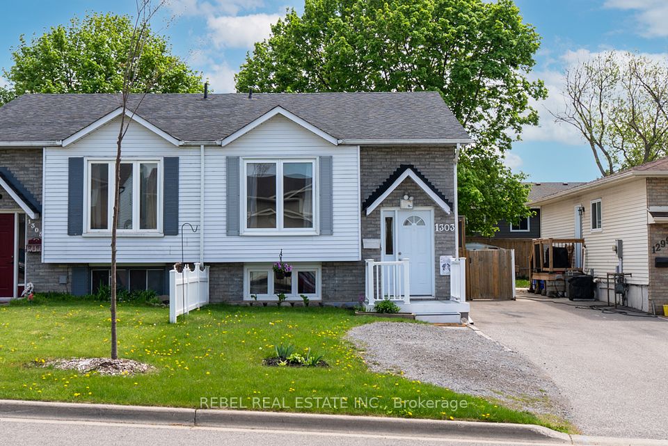1303 Pinehurst