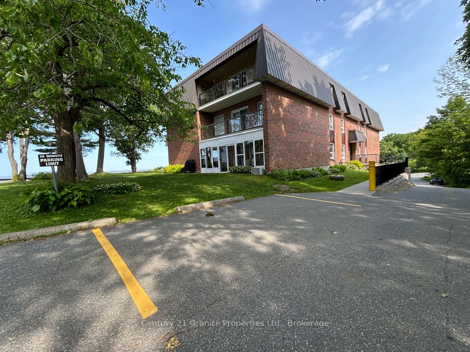 200 Beaconview