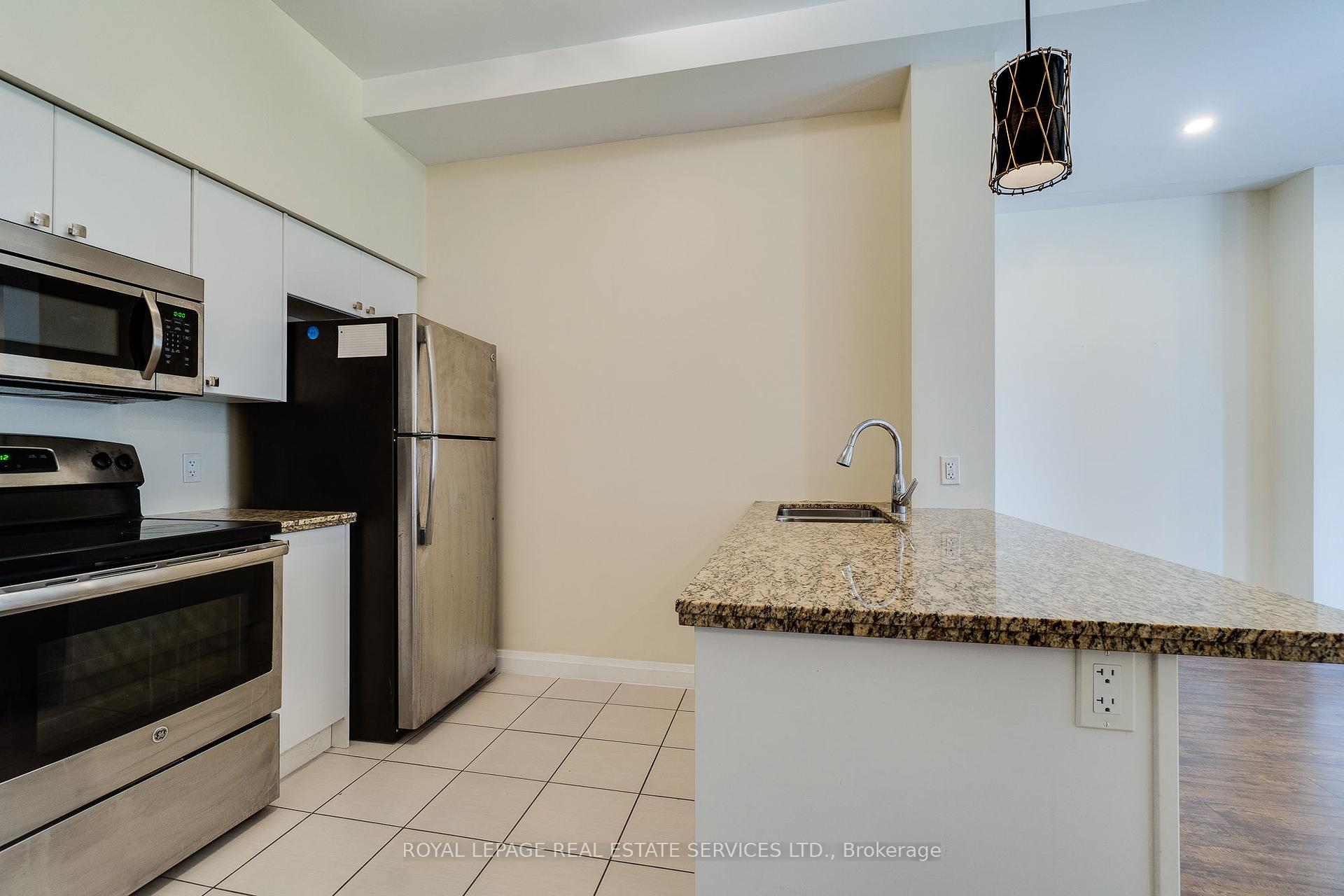 1 Bedroom Condo at 112 King, Hamilton For sale