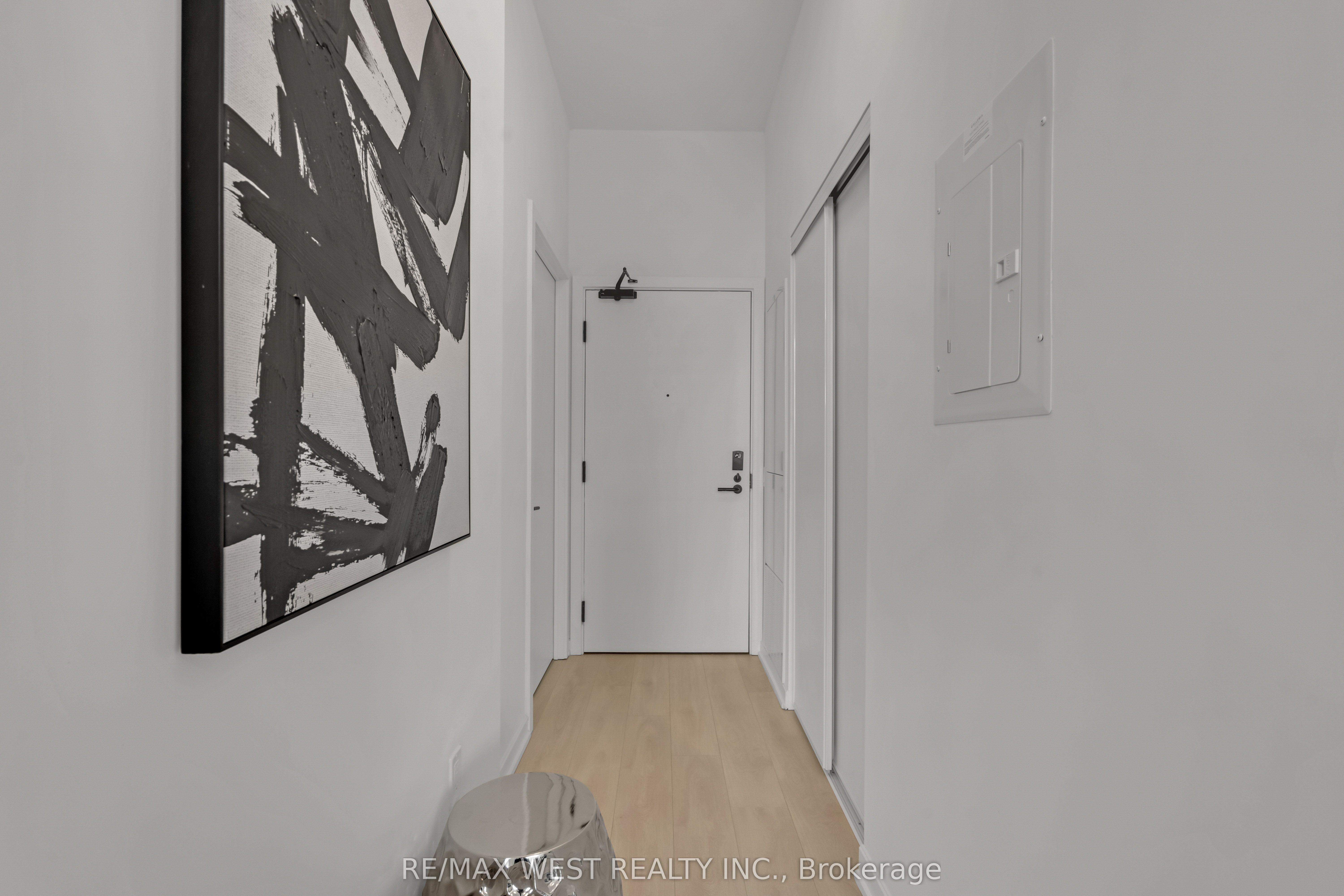 10 Graphophone Grove, #307