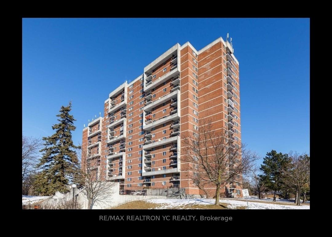 2 Bedrooms Condo at 100 Wingarden,  Toronto For sale