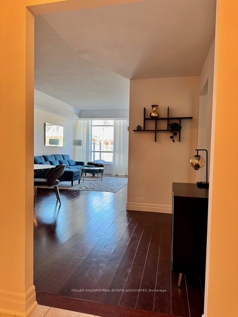 80 Port Street E, #208