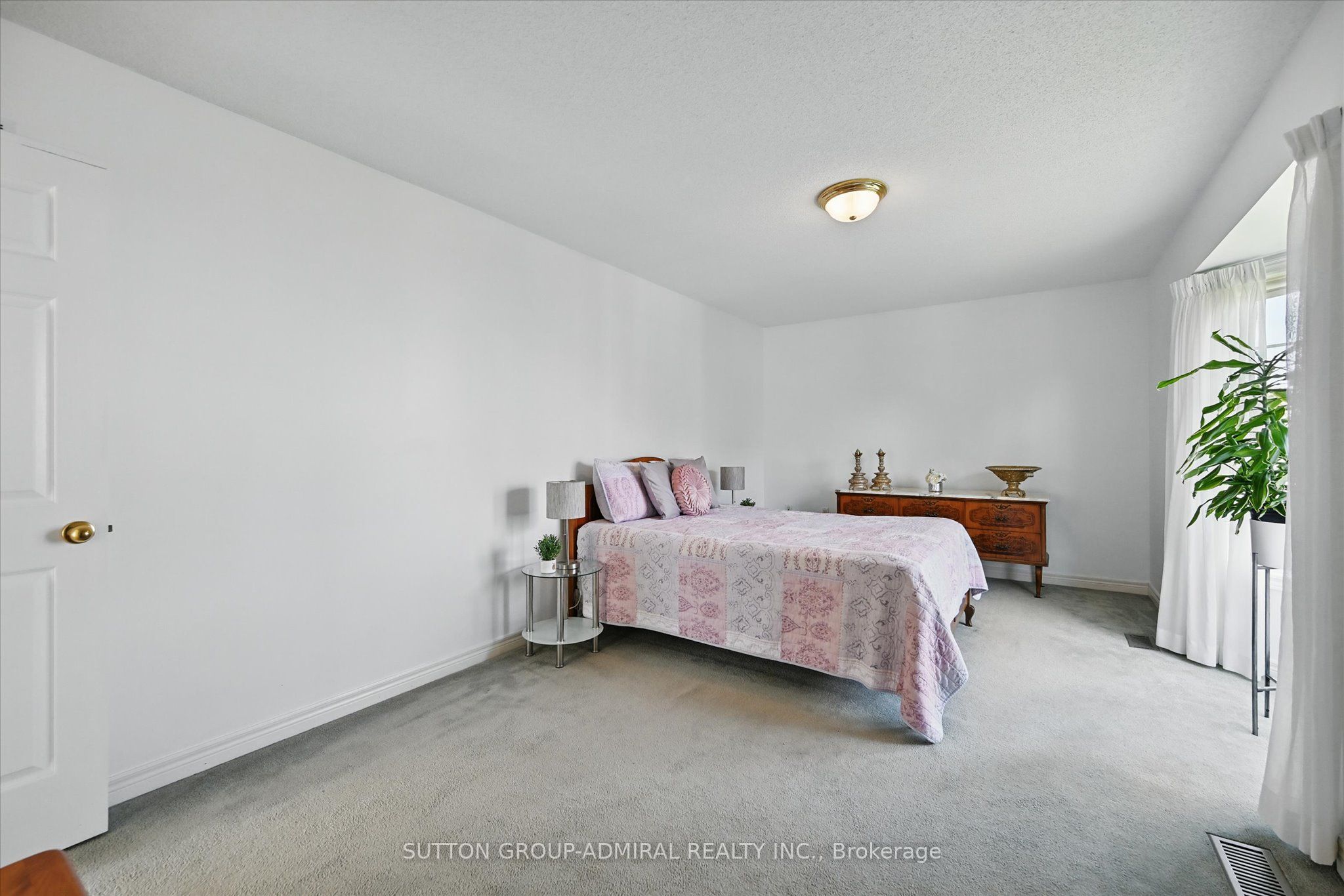 469 Dewitt Road