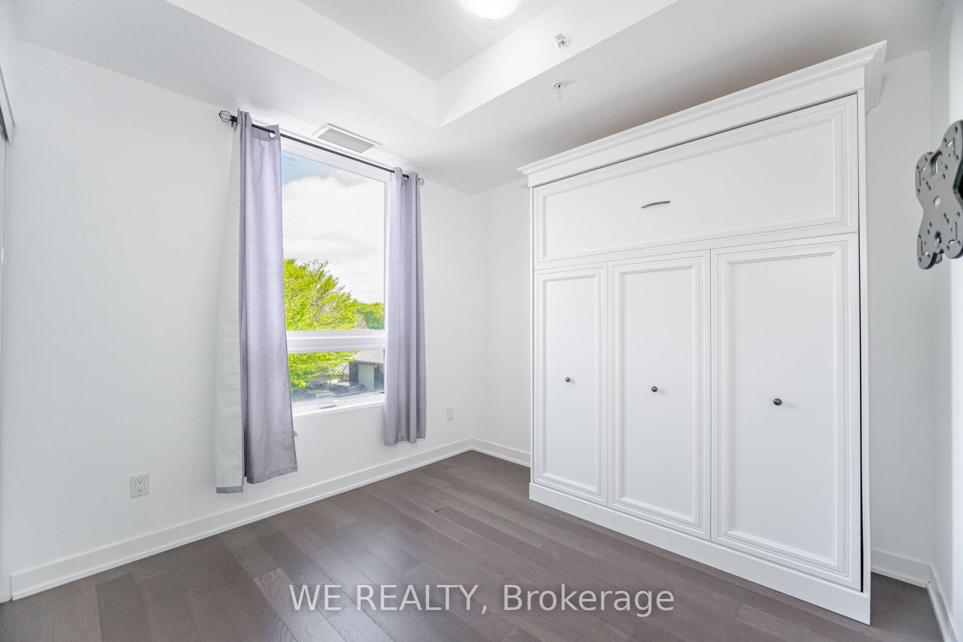 3 Bedrooms Condo at 3560 ST CLAIR, Toronto For sale