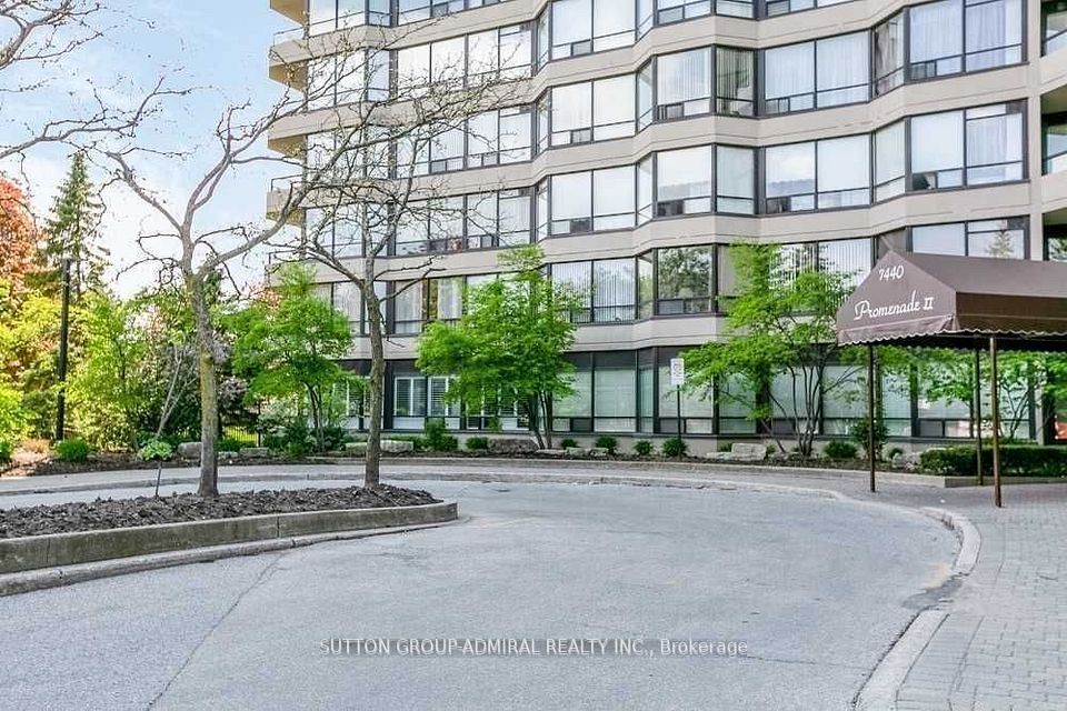 7440 Bathurst Street