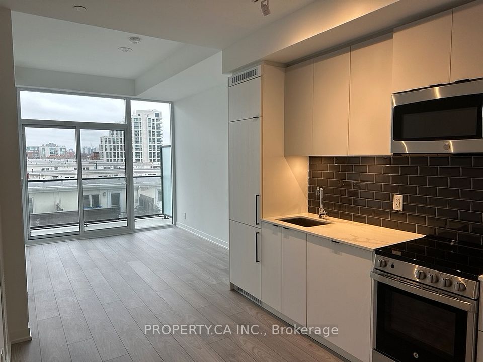 285 Dufferin Street