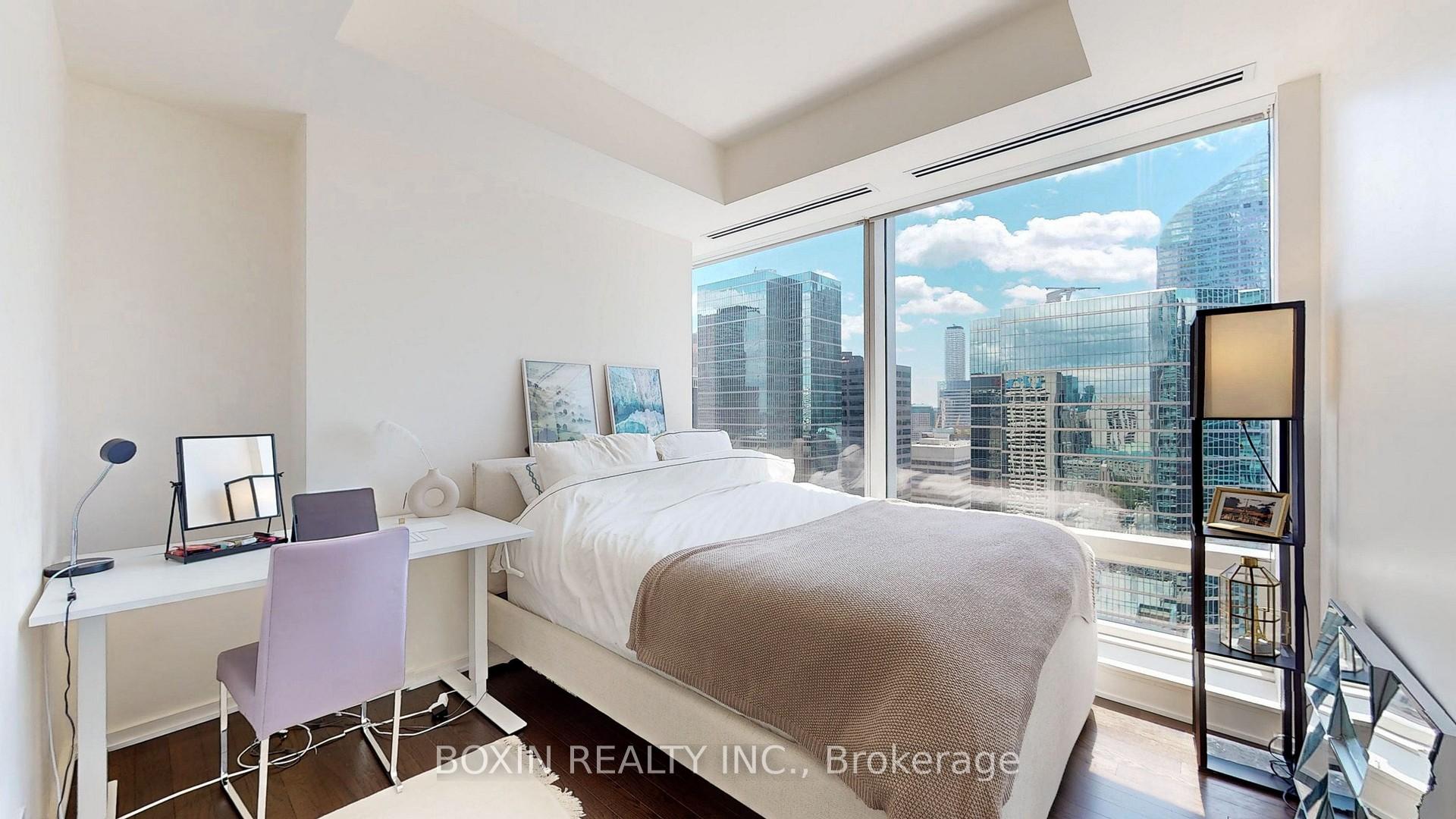 2 Bedrooms Condo at 180 University,  Toronto For sale