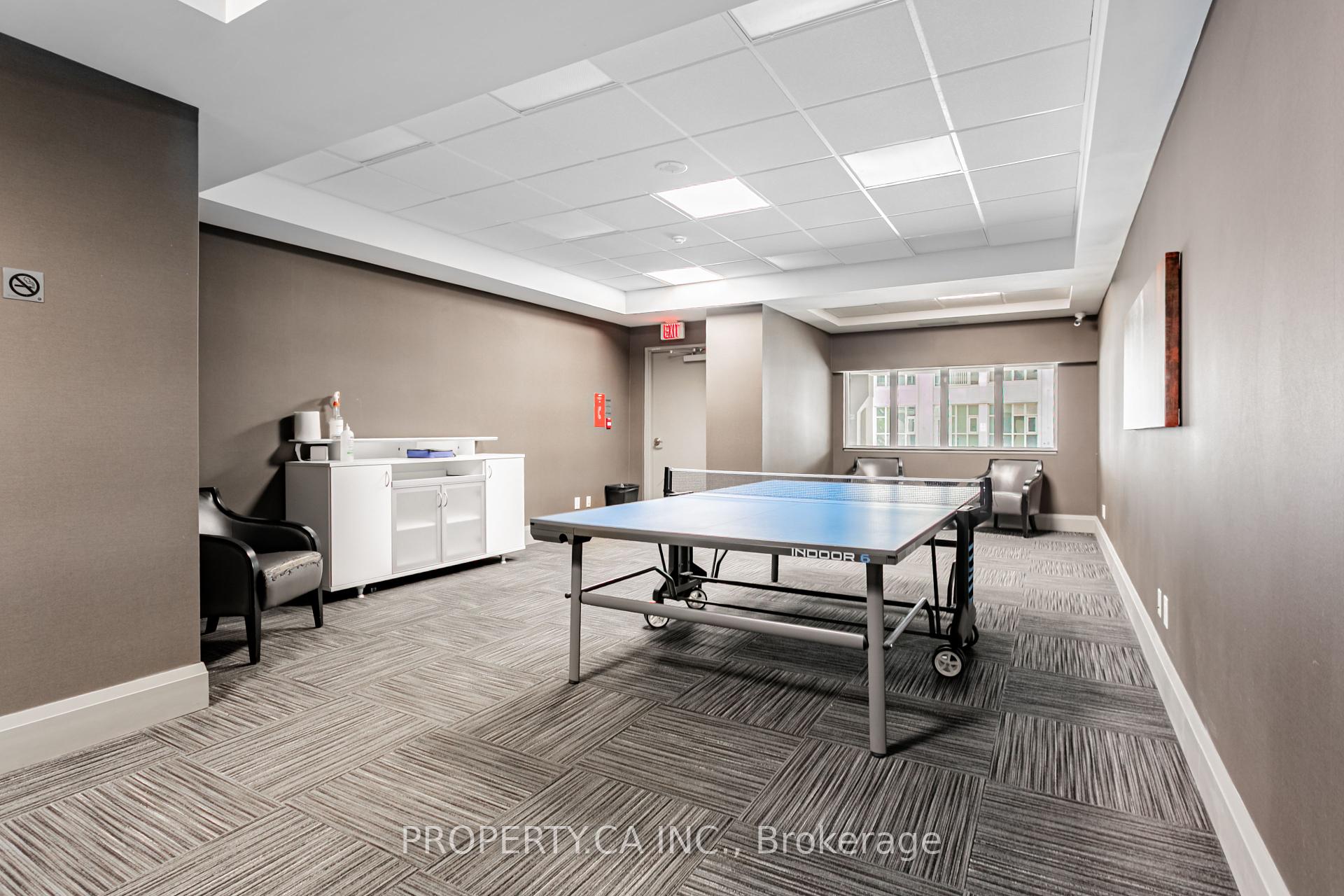 2 Bedrooms Condo at 35 Bastion, Toronto For sale