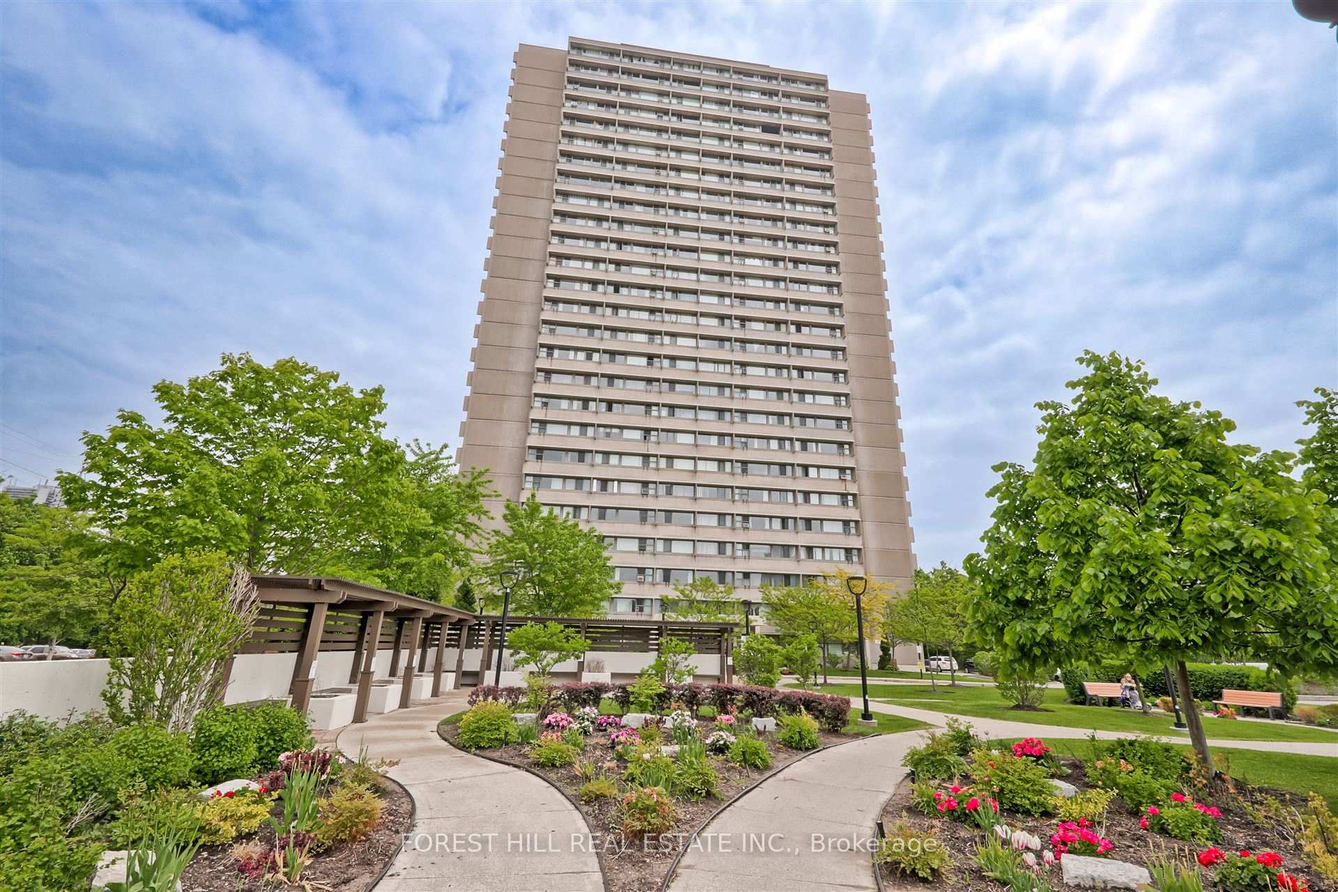 1 Bedroom Condo at 725 Don Mills, Toronto For sale