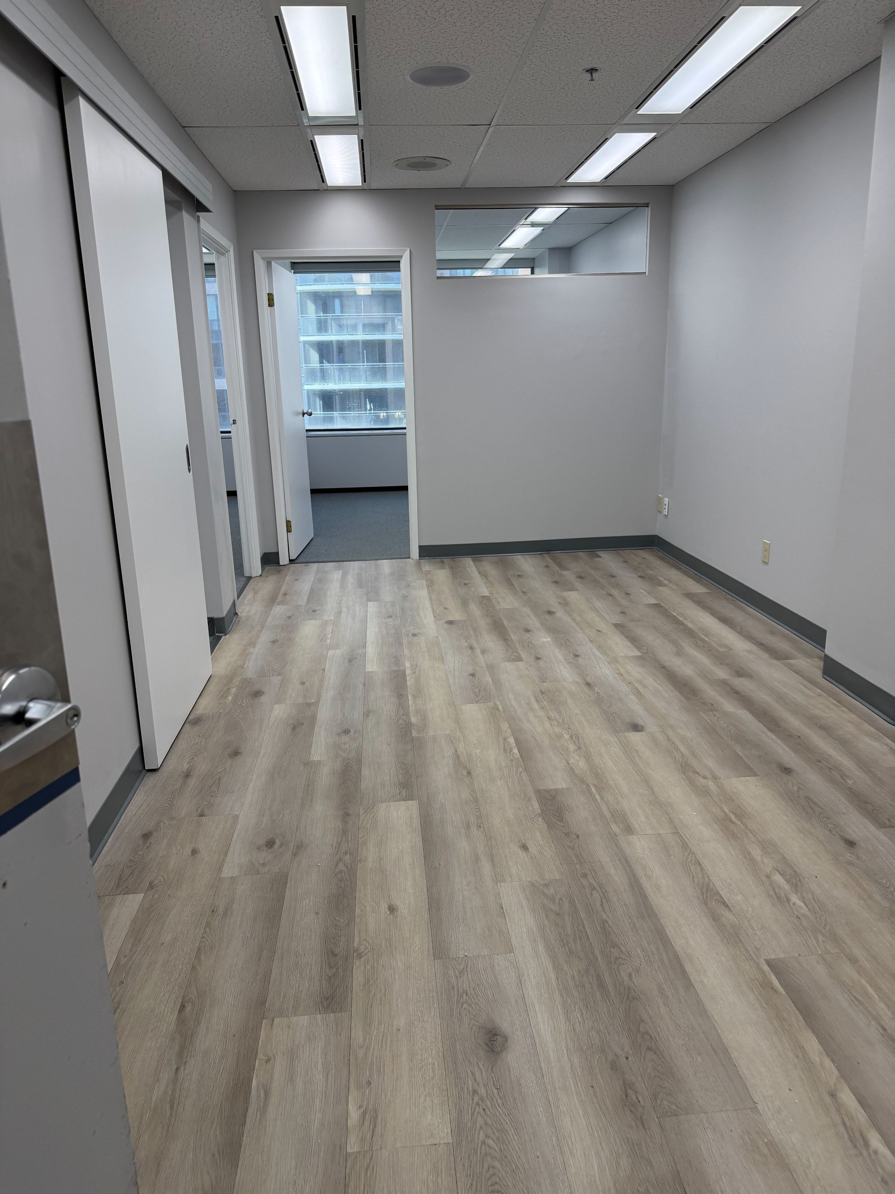 45 Sheppard Avenue E 802