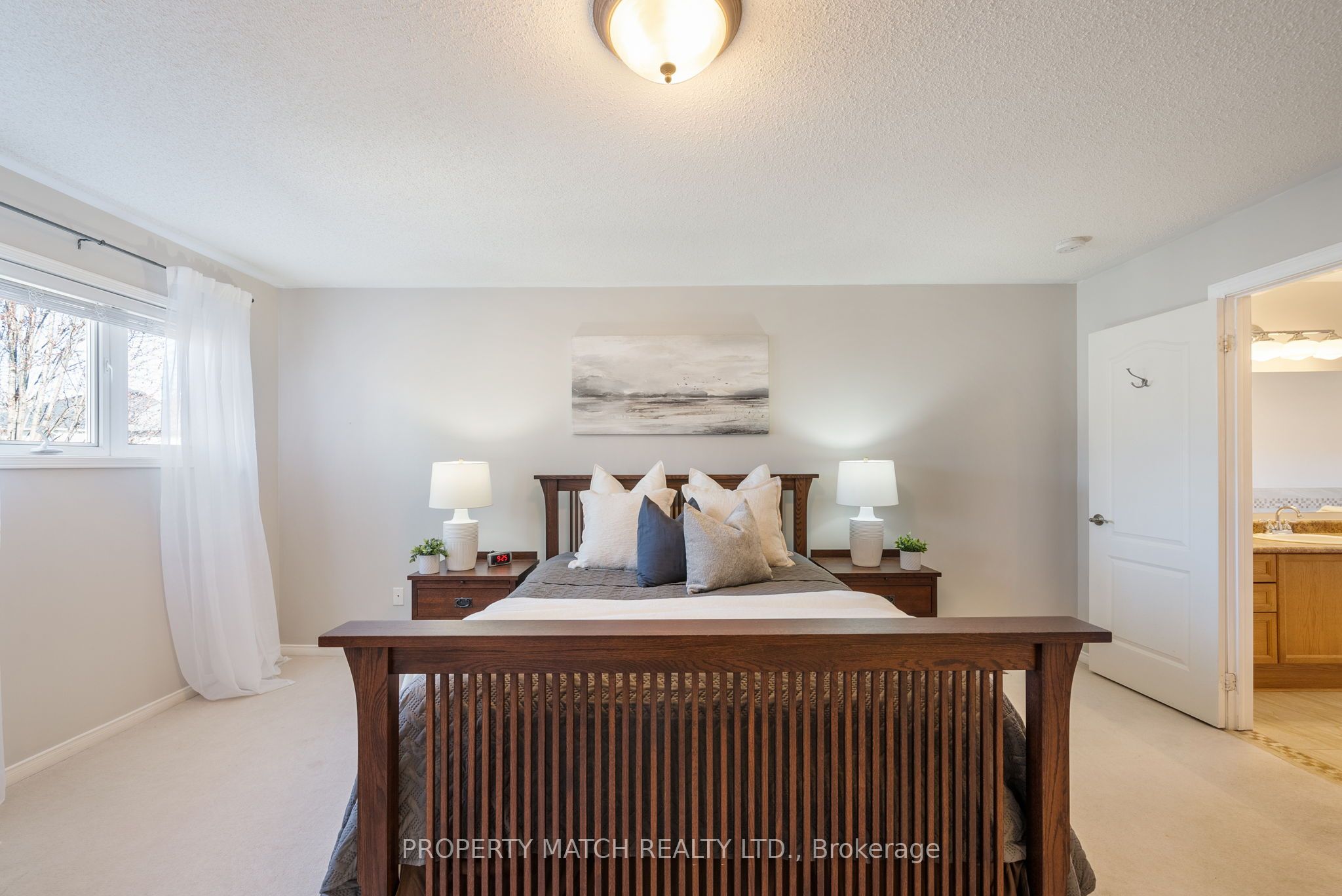 3122 Country Lane