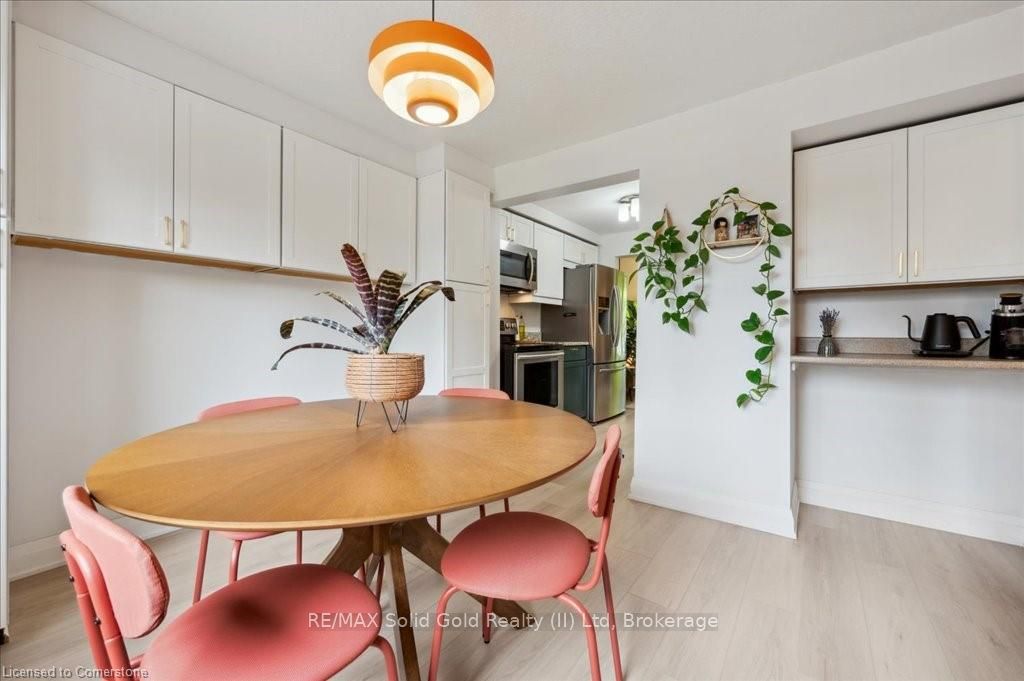 104 Kingswood Drive, #17