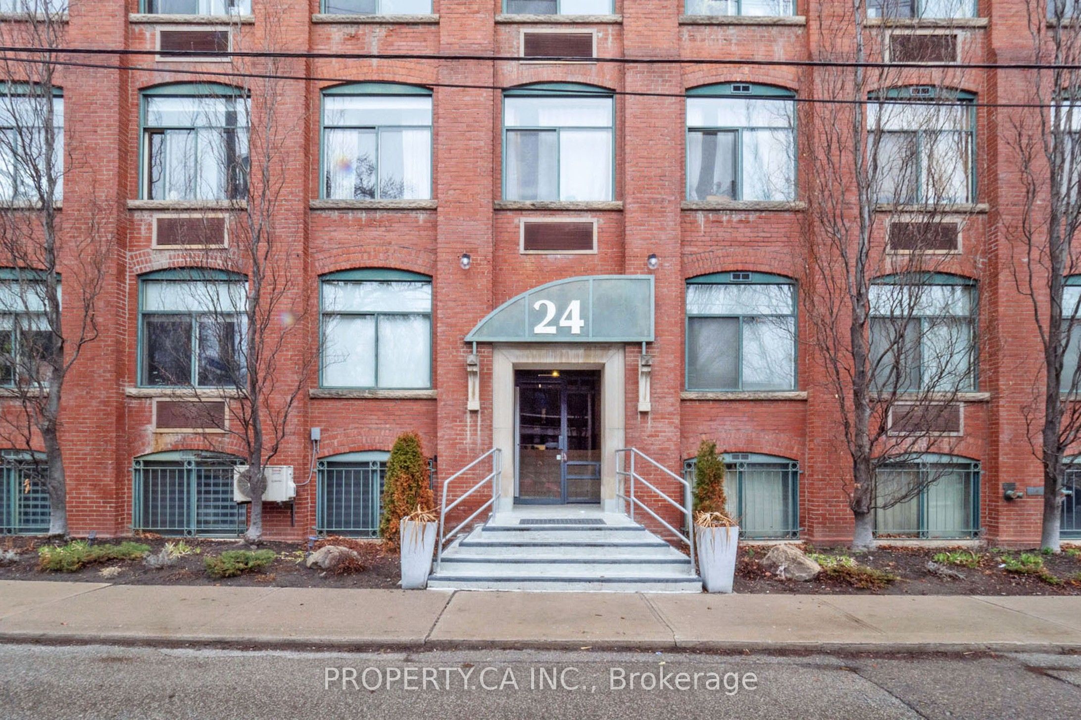 24 Noble Street, #210