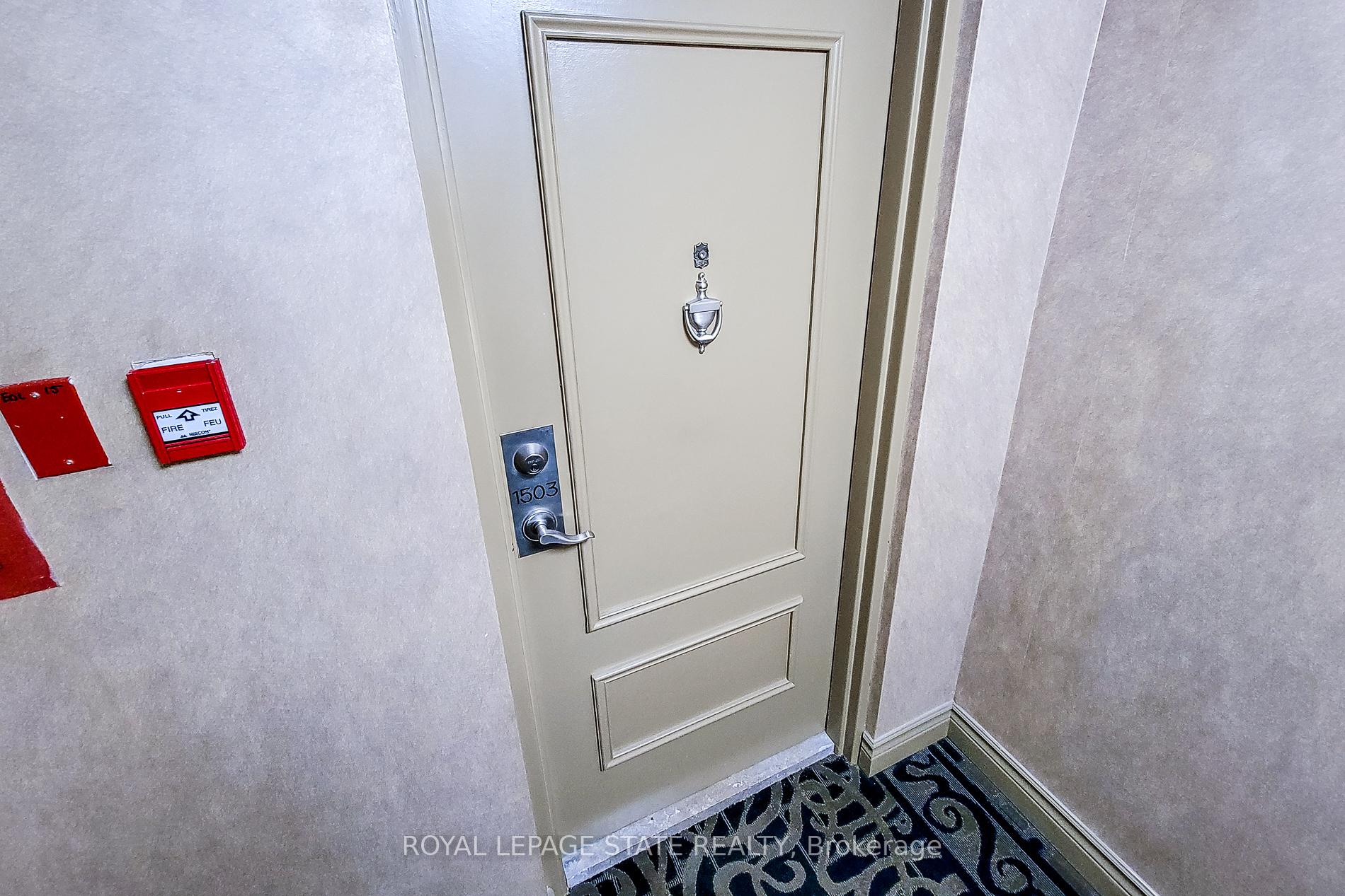 3 Bedrooms Condo at 301 Frances, Hamilton For sale