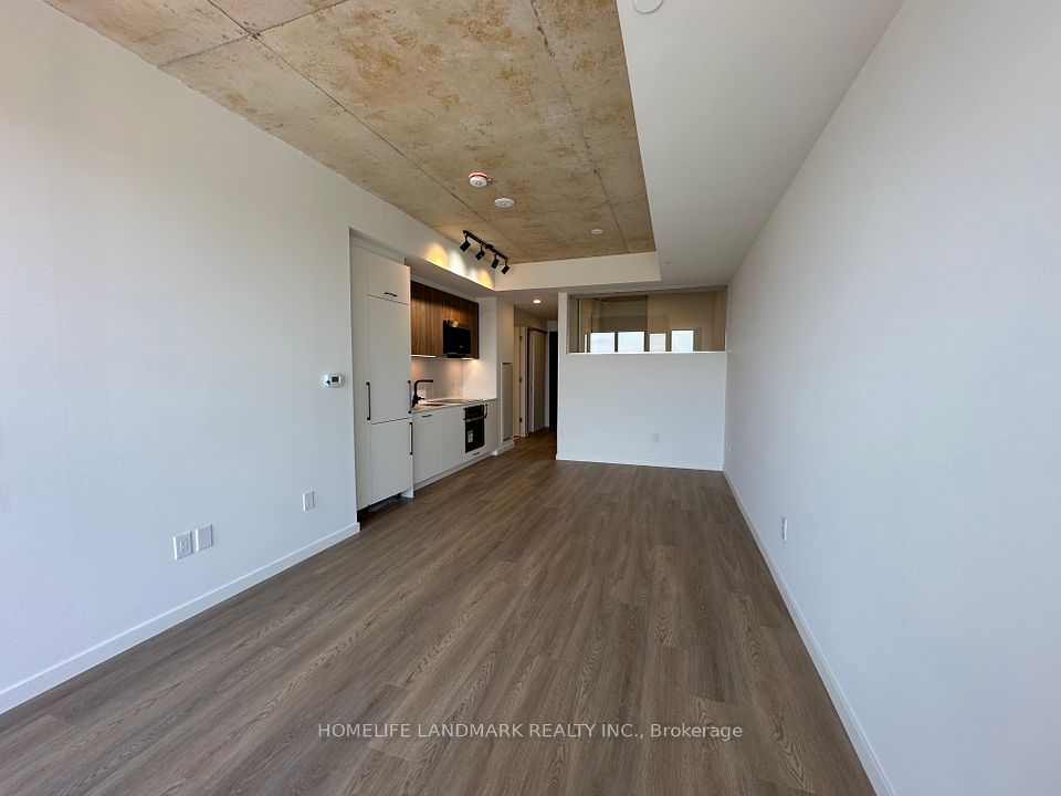 #717 - 689 The Queensway, Toronto, ON M8Y 0C8