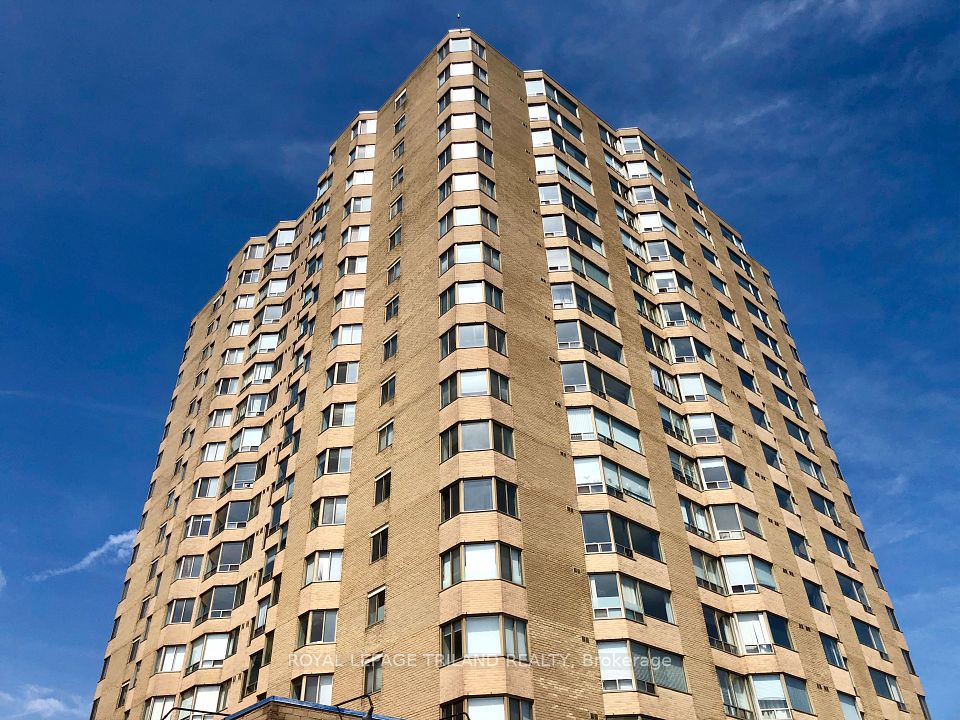 695 Richmond