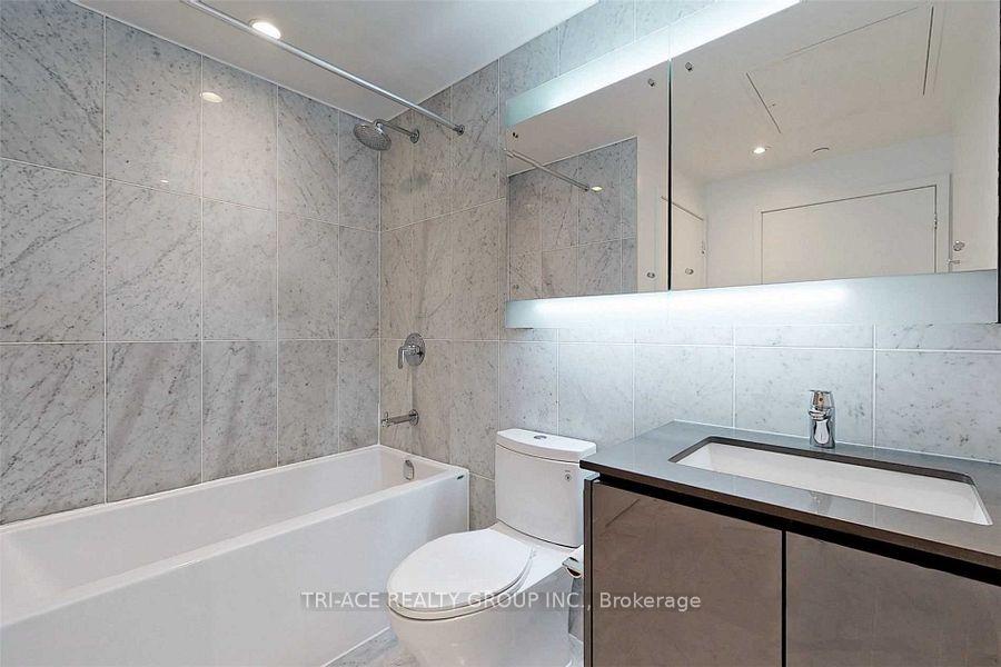 1 Bedroom Condo at 117 McMahon,  Toronto For sale