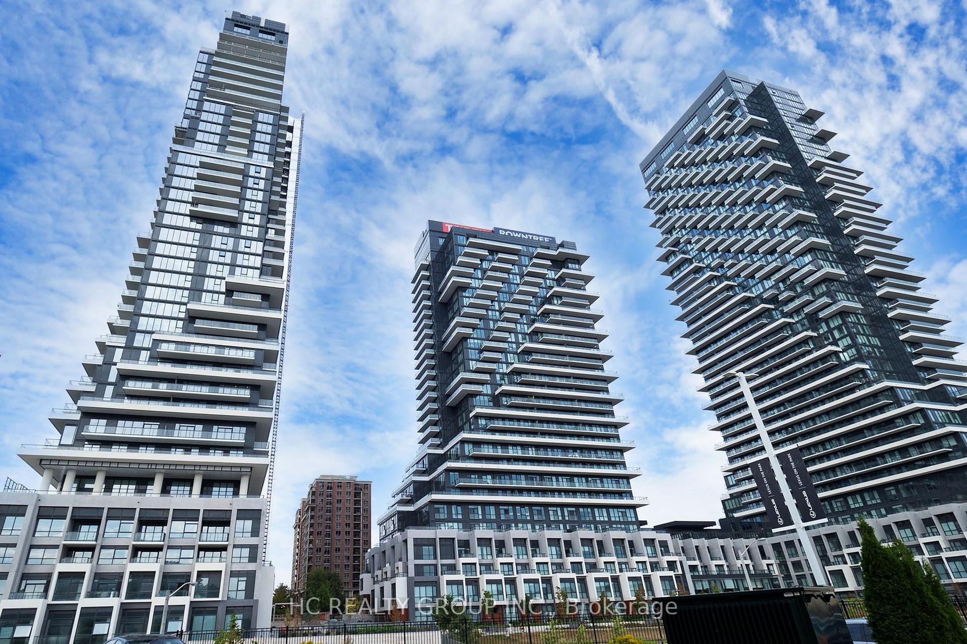 3 Bedrooms Condo at 30 Inn On The Park, Toronto For sale