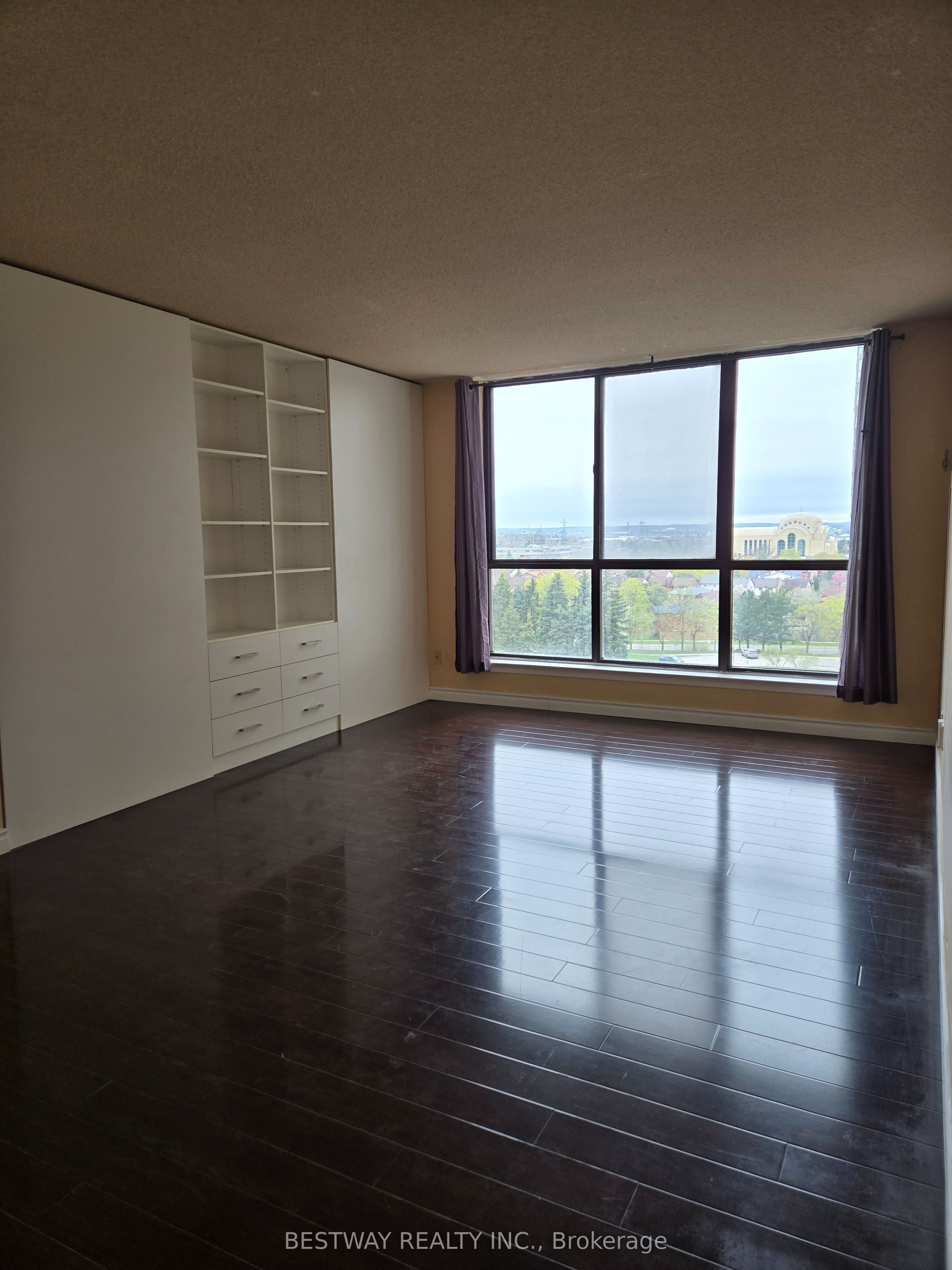 75 Bamburgh Circle, #928