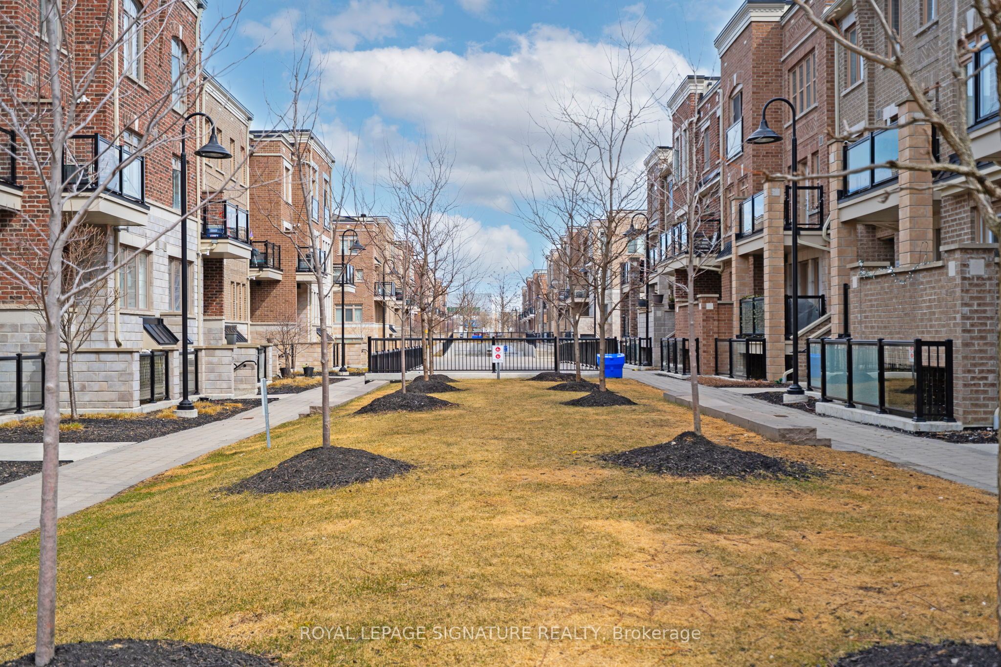 60 Parrotta Drive, #266