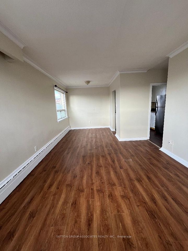 #5 - 125 Ewart Avenue, Toronto, ON M6M 1N1