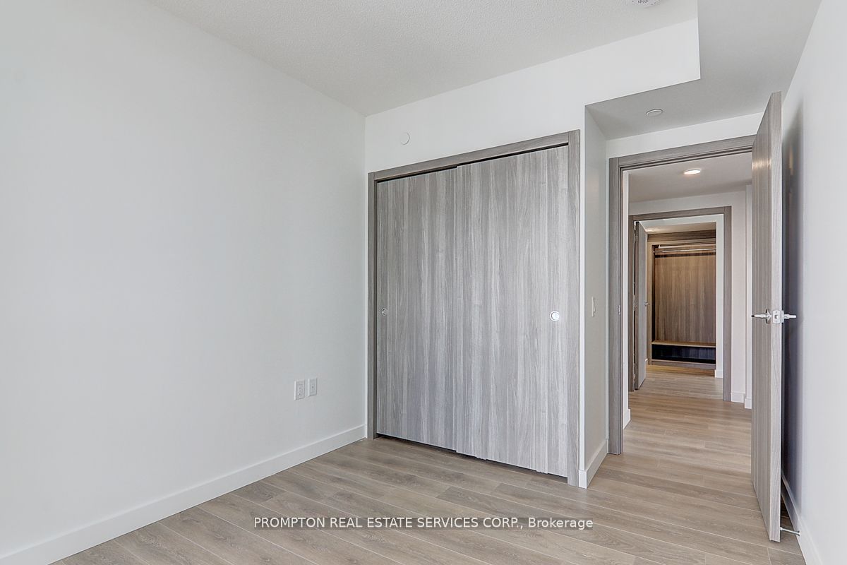 38 Widmer Street, #1111