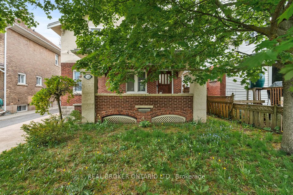 122 Dorothy Street, Welland, ON L3B 3V9