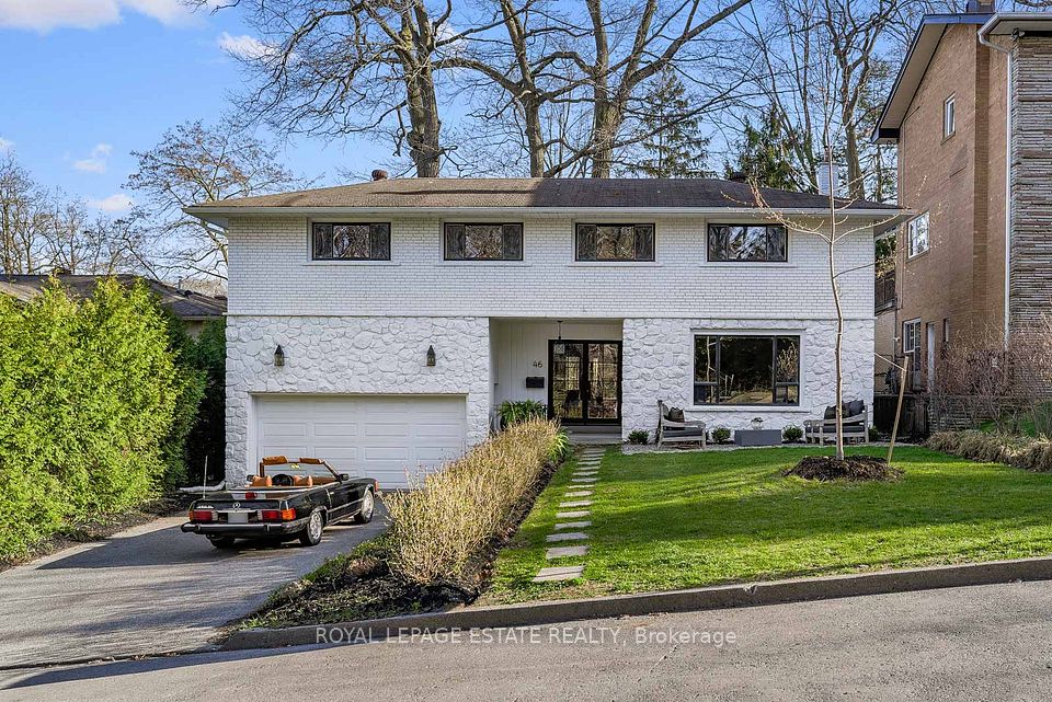 46 Fallingbrook