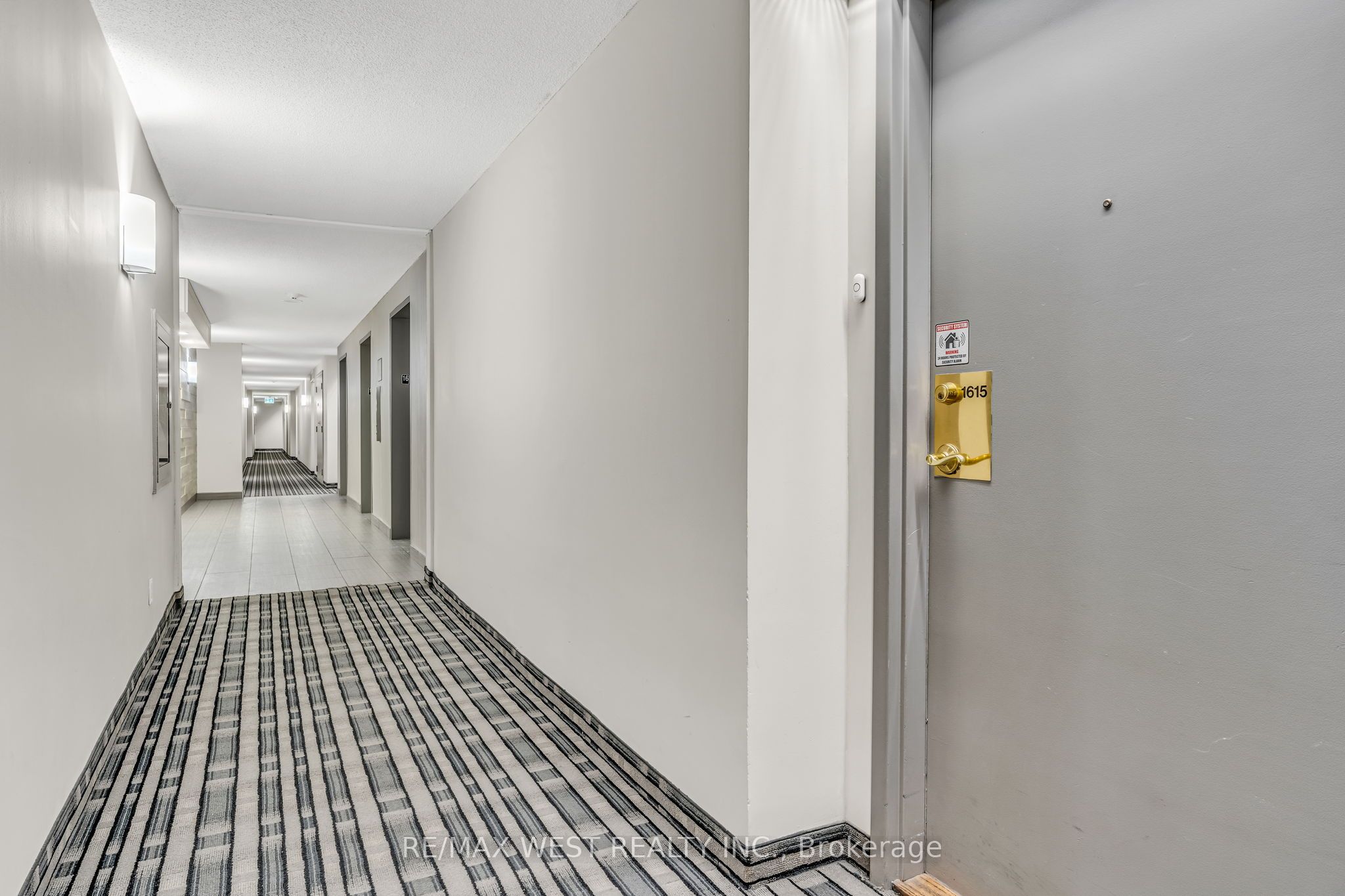 145 Hillcrest Avenue, #1615